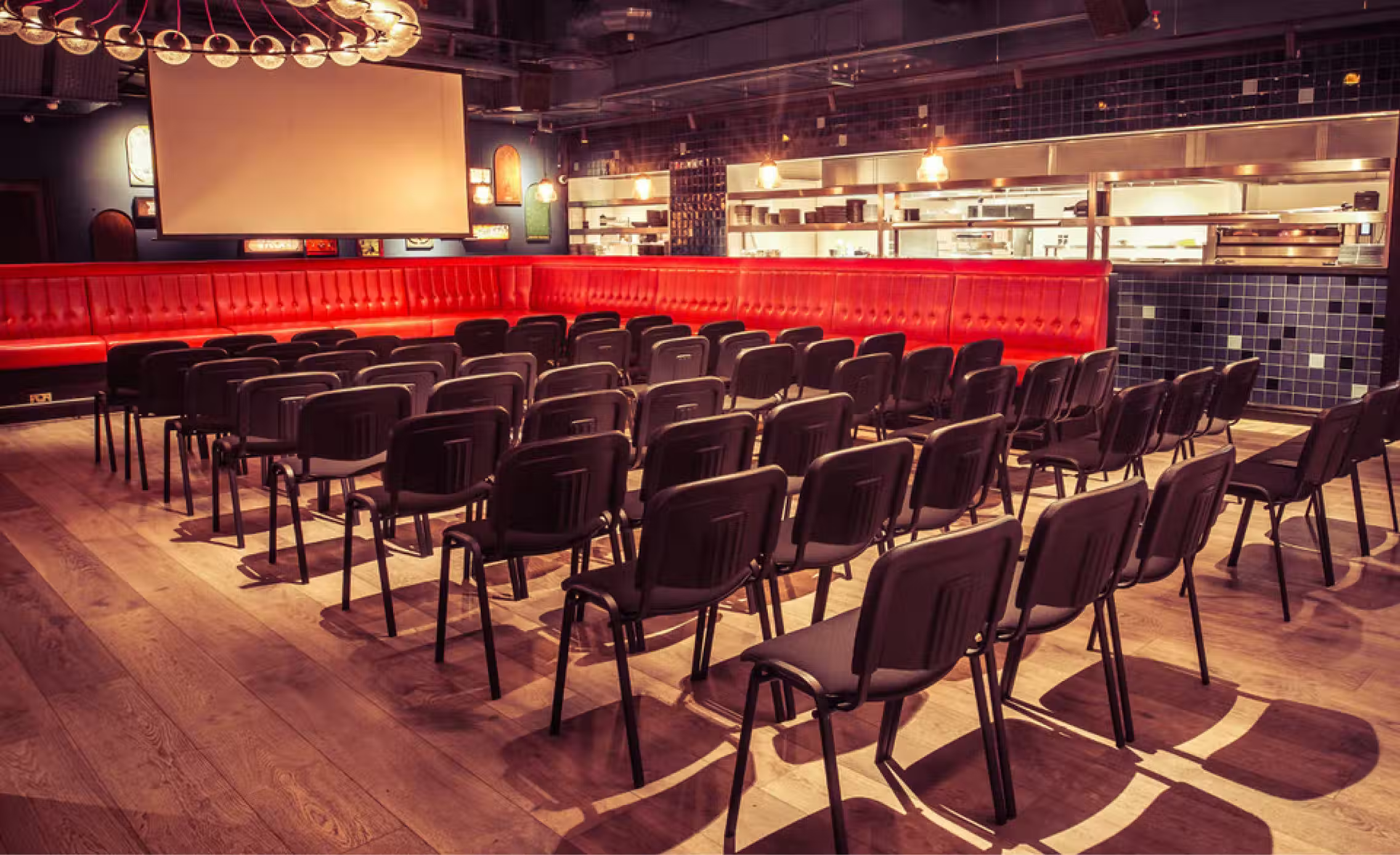 Restaurant, Puttshack Bank 3