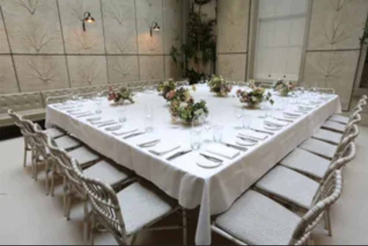 Private dining room 1