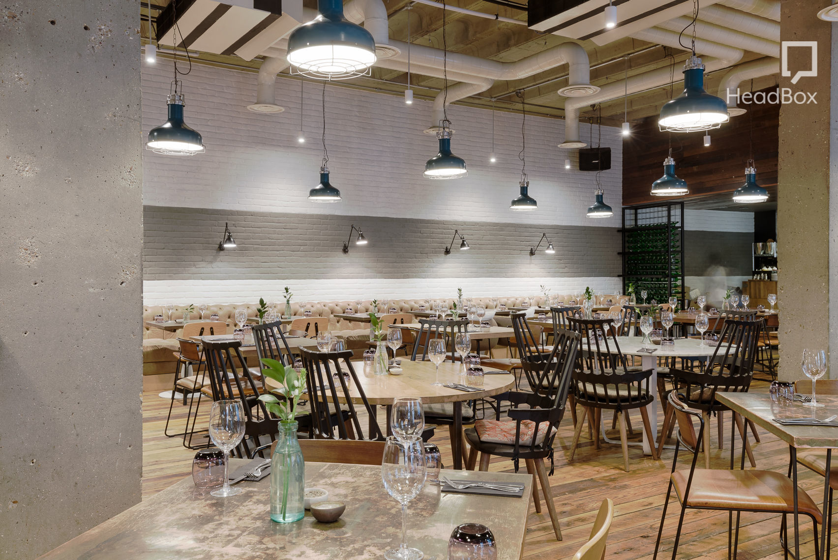 Nine Coaches Waiting 4