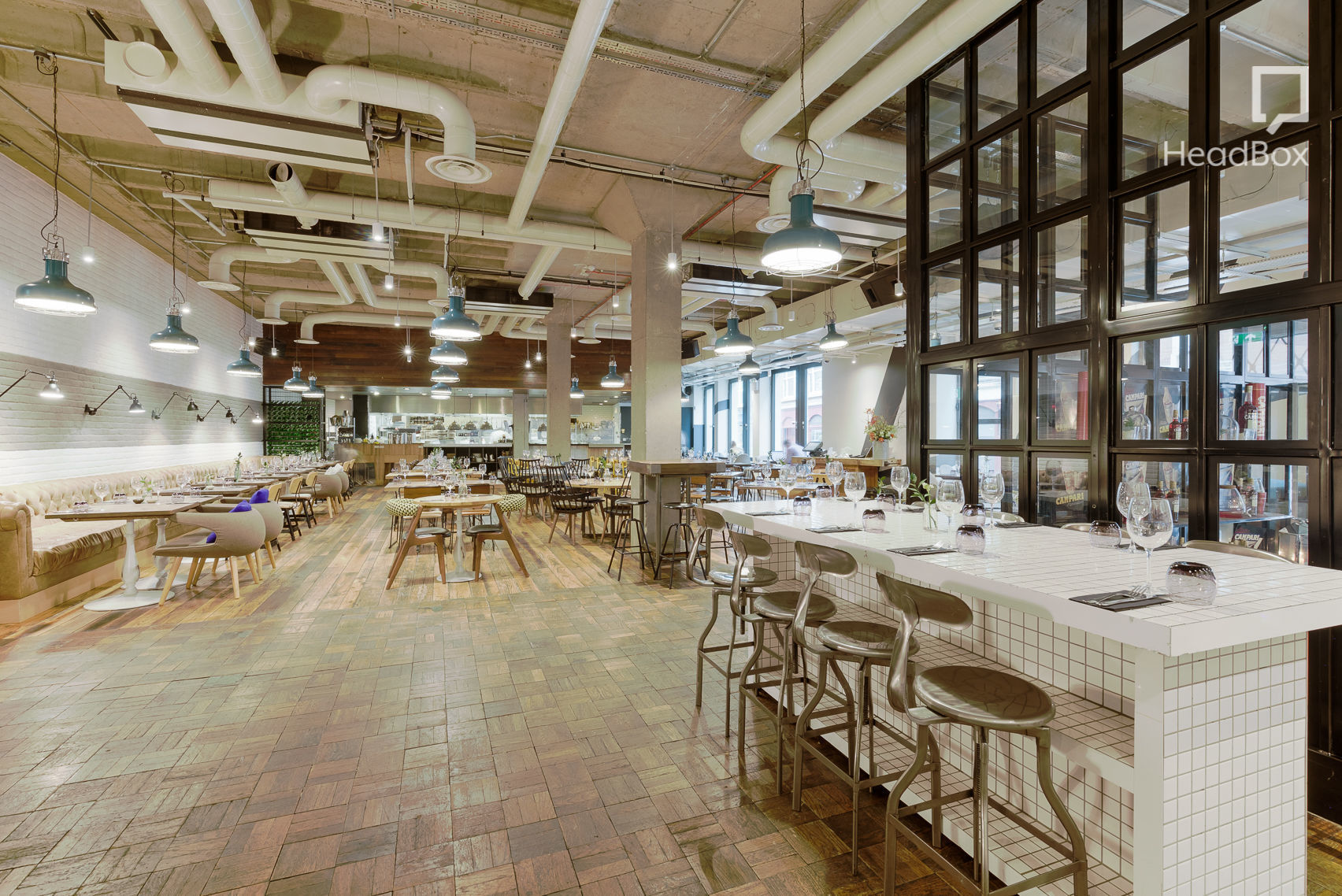 Nine Coaches Waiting 8