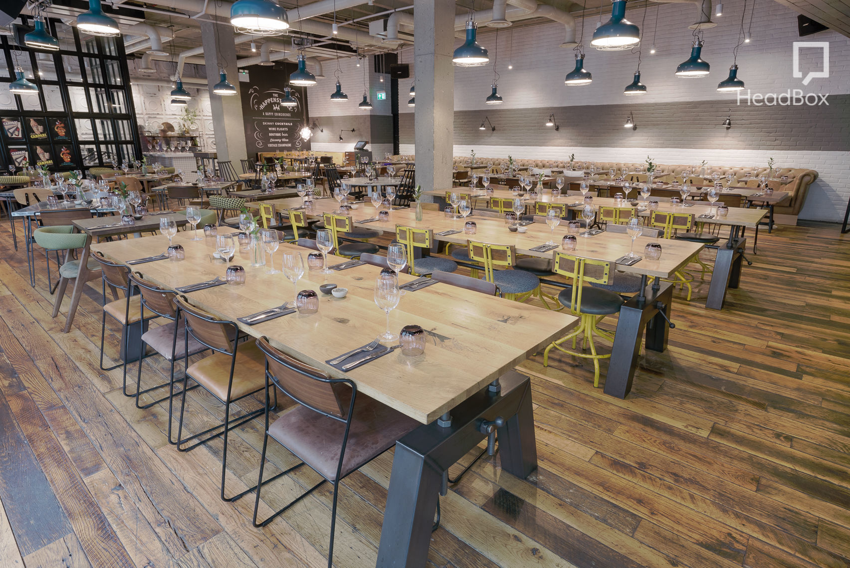 Nine Coaches Waiting 18