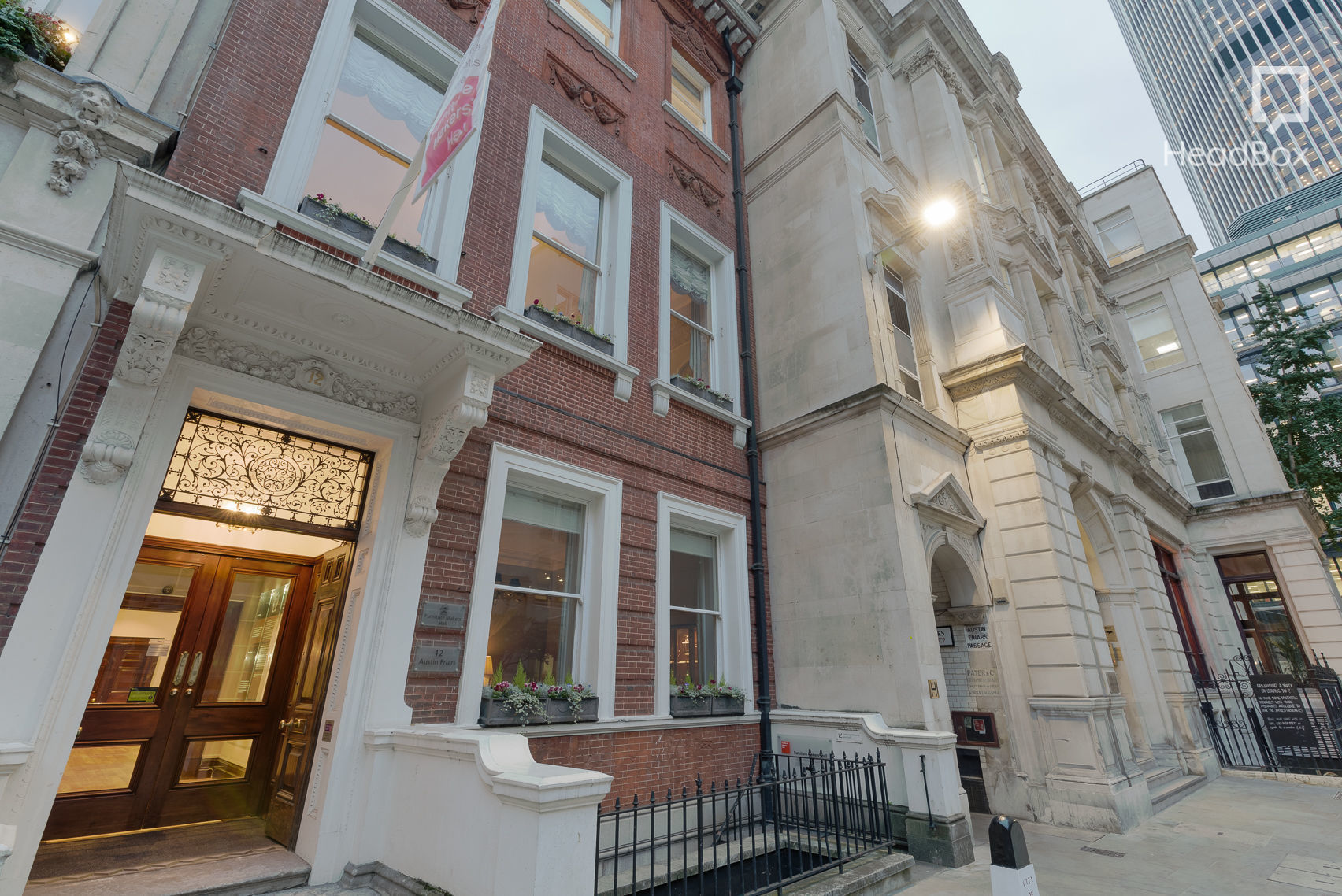 An Instant In The Wind 10