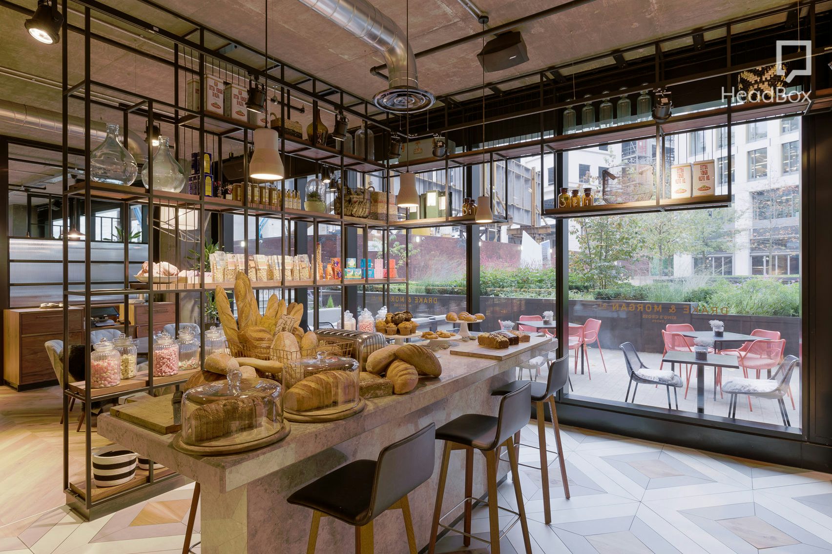 The Golden Apples of the Sun 1