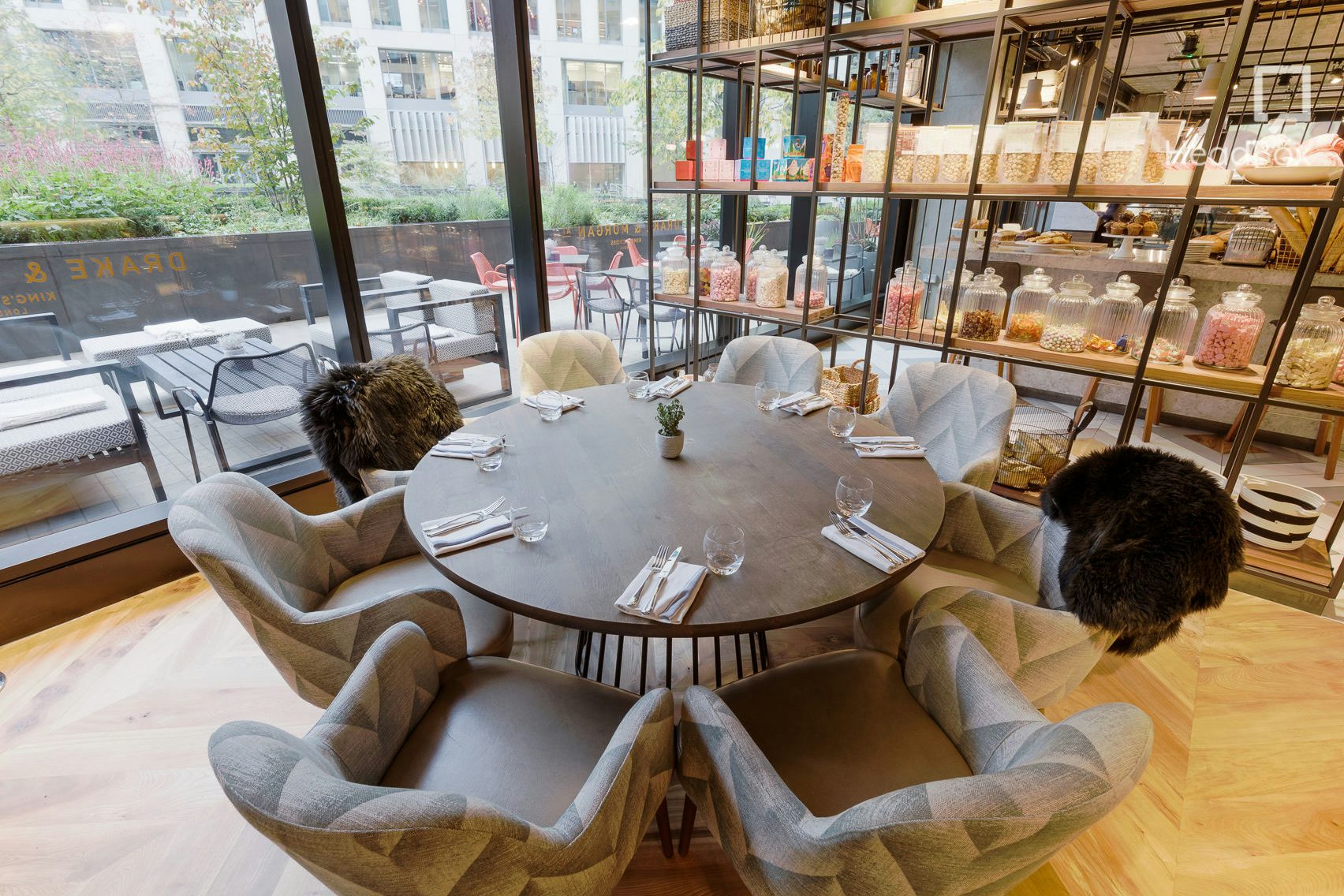 The Golden Apples of the Sun 5