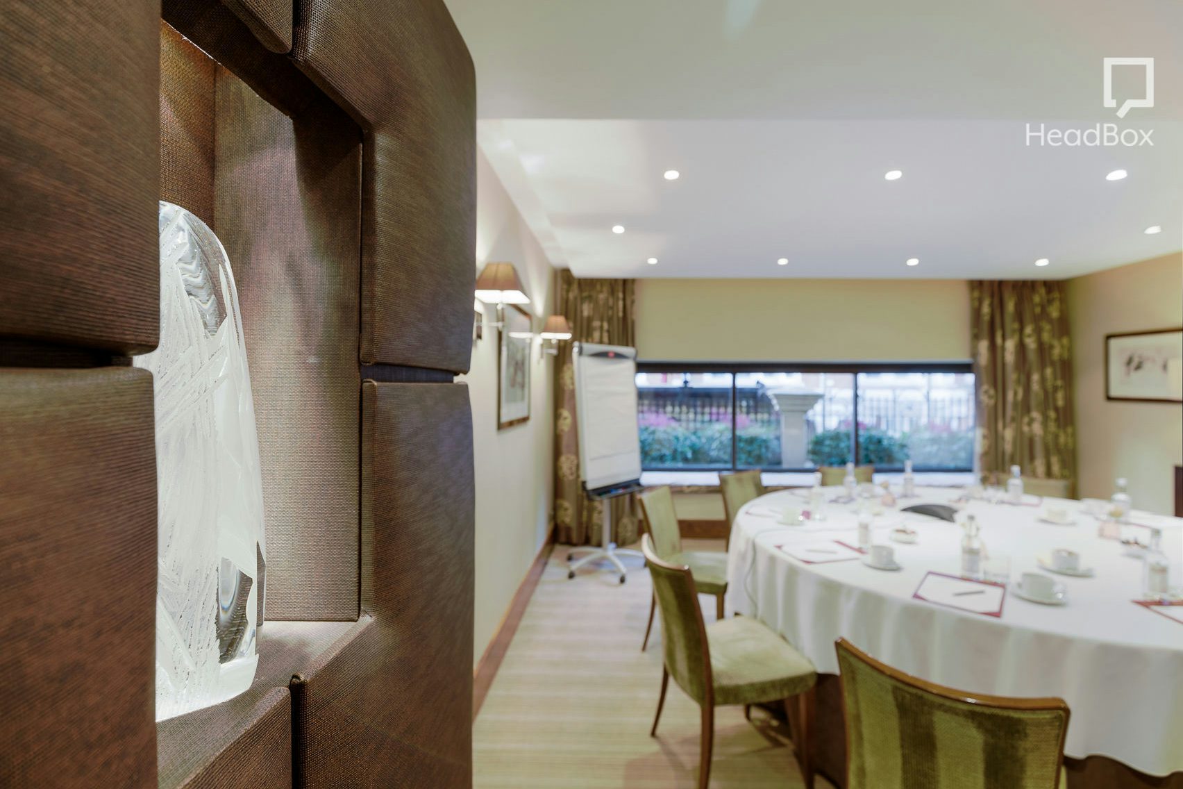 Far From the Madding Crowd 7