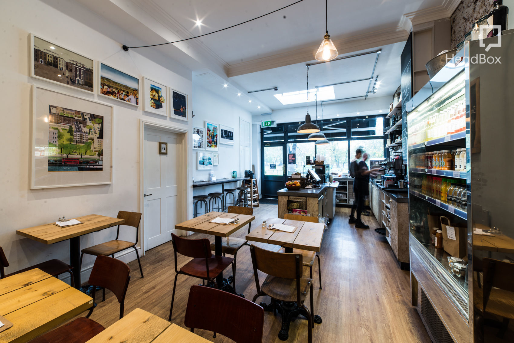 The Monkey's Raincoat 1