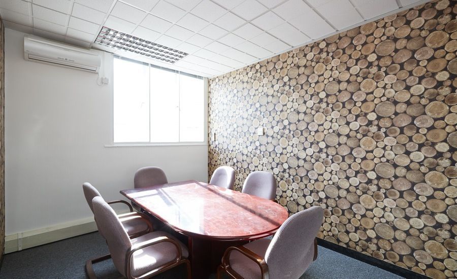 The Wind's Twelve Quarters