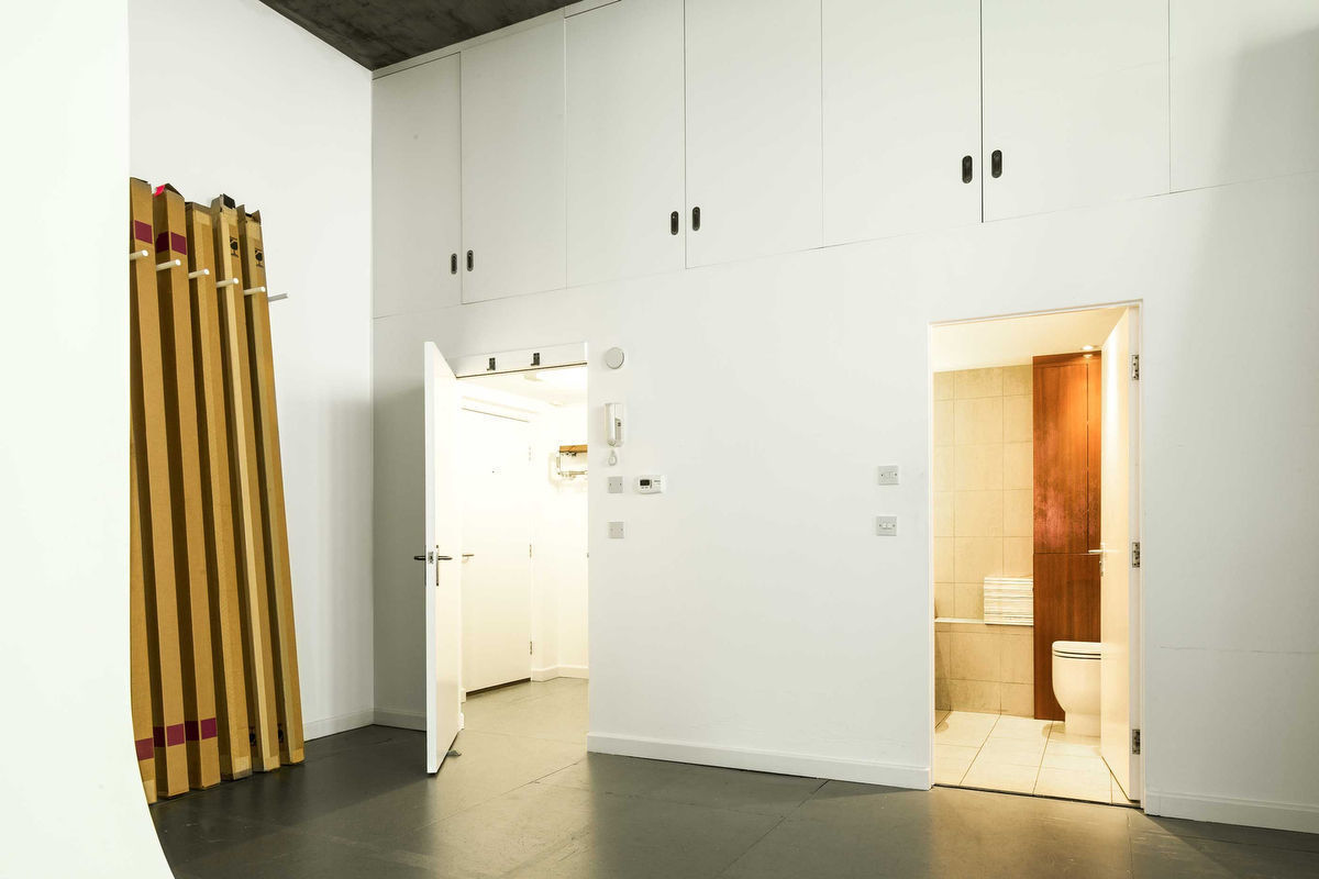 A Swiftly Tilting Planet 7