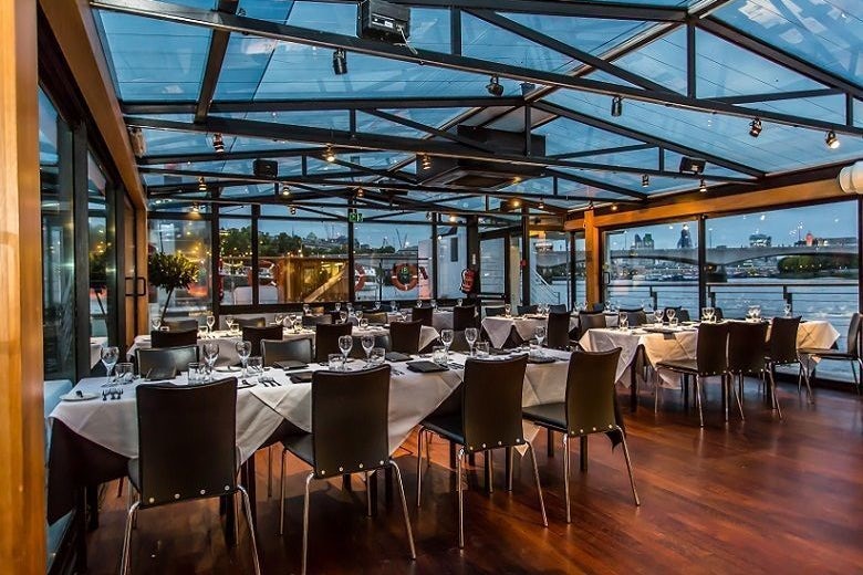 To Say Nothing of the Dog 4