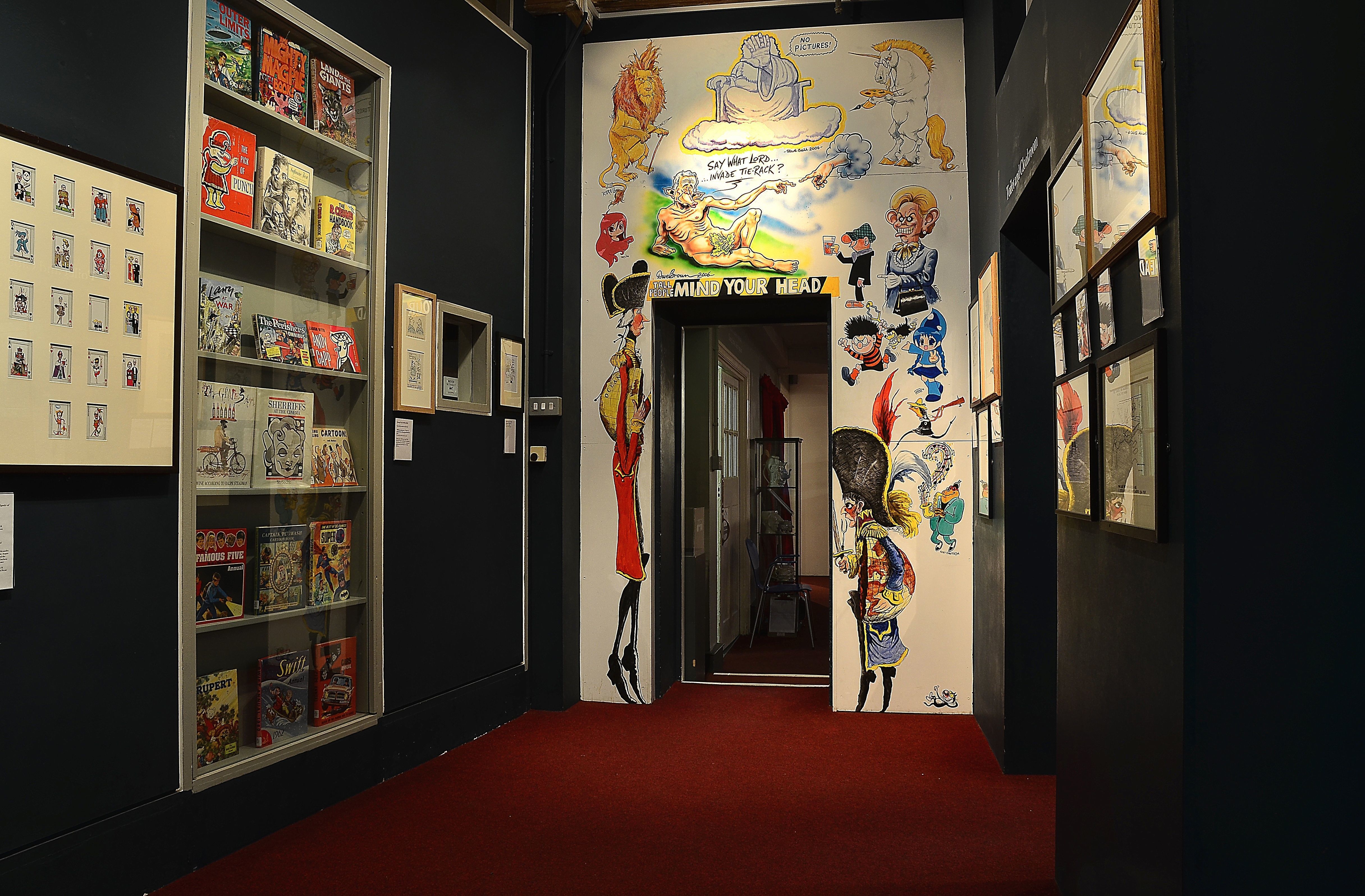 The Moving Toyshop 8