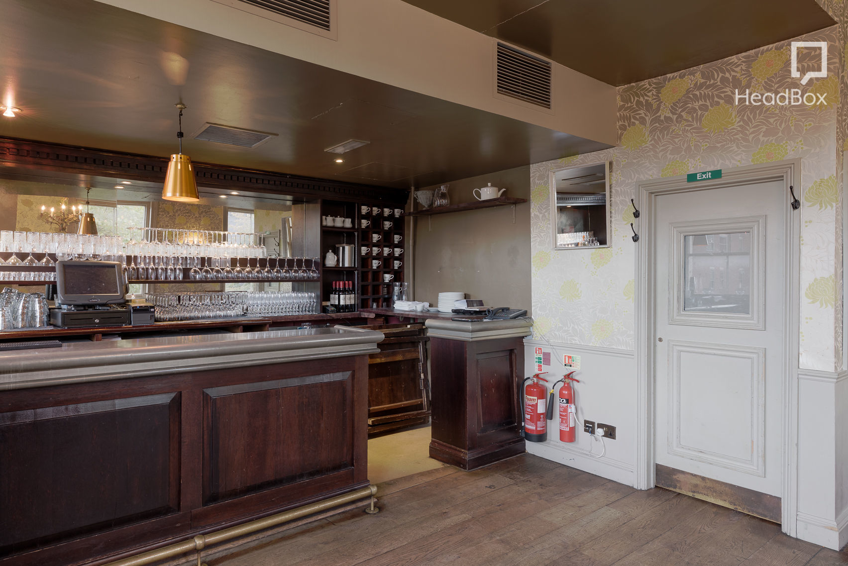 The Wind's Twelve Quarters