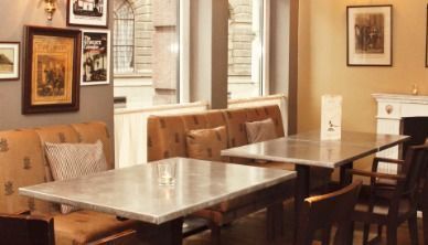 The Mirror Crack'd from Side to Side 1