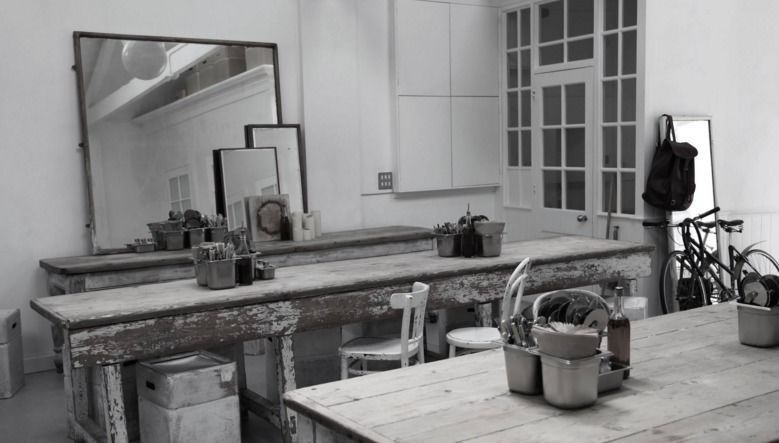 The Moving Toyshop 1