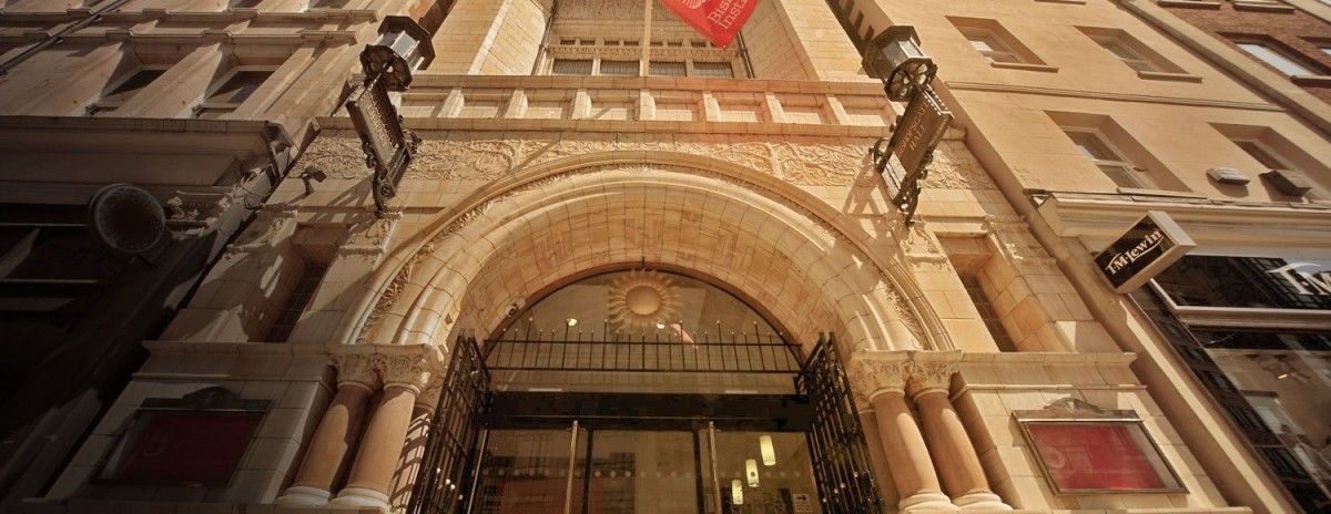 Pale Kings and Princes 1