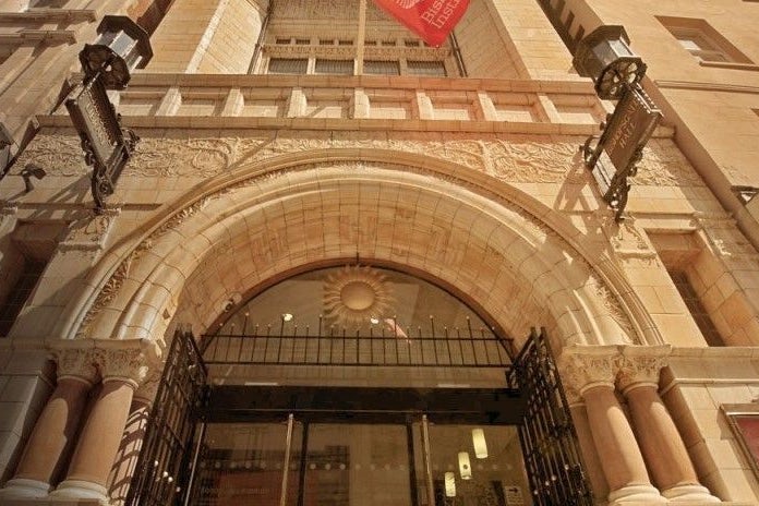 Pale Kings and Princes 1