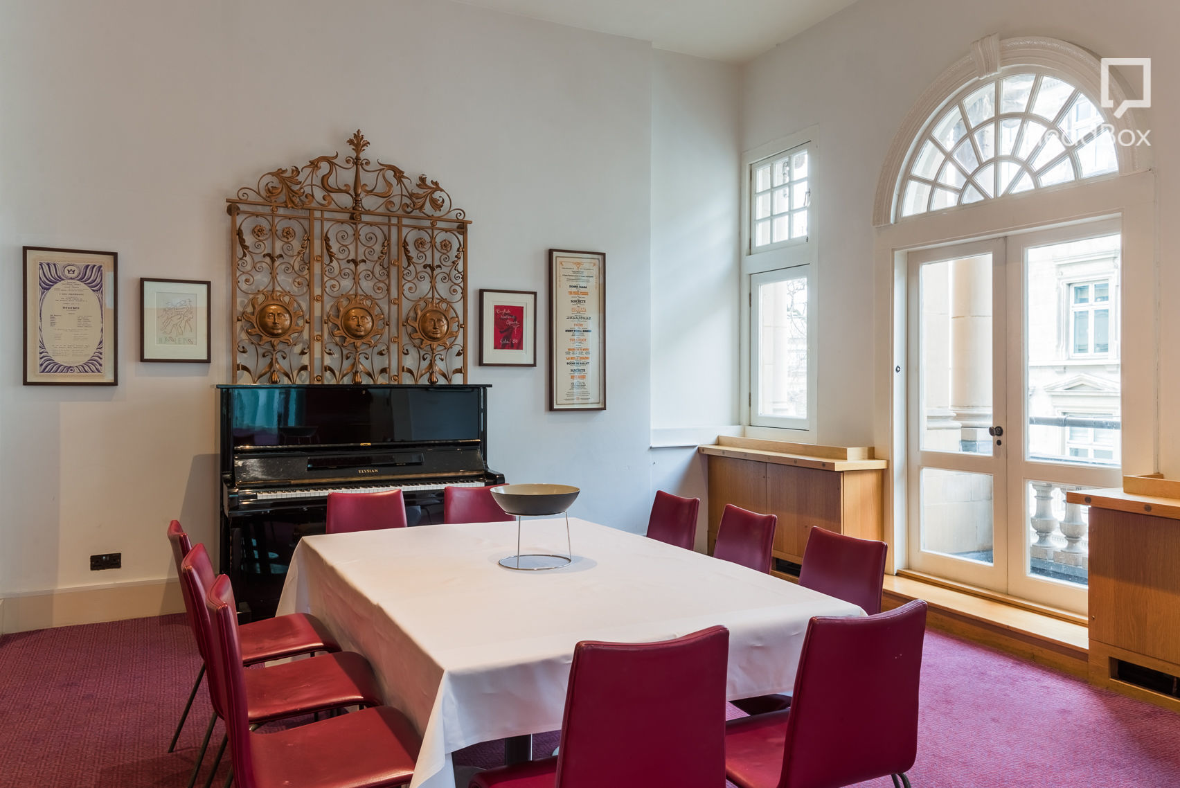 The Line of Beauty 7