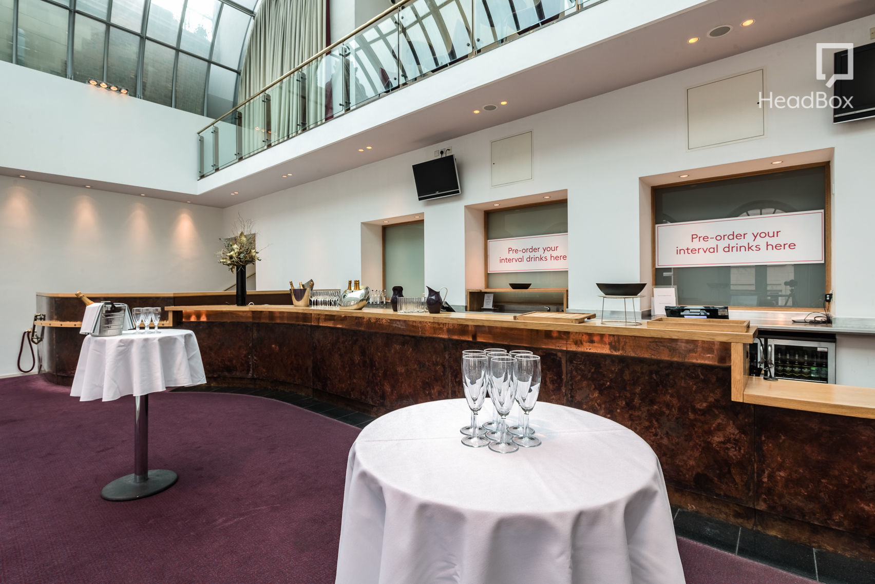 The Line of Beauty 12