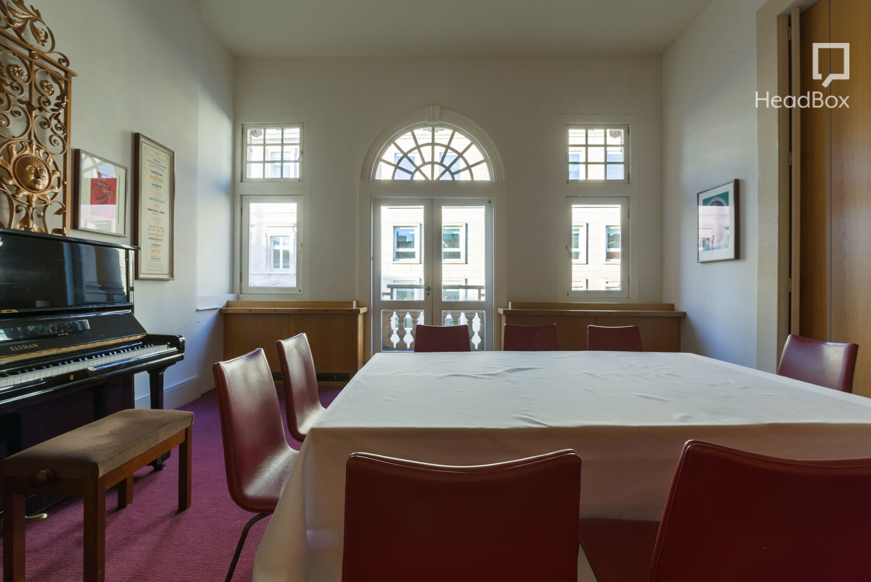 An Instant In The Wind 5