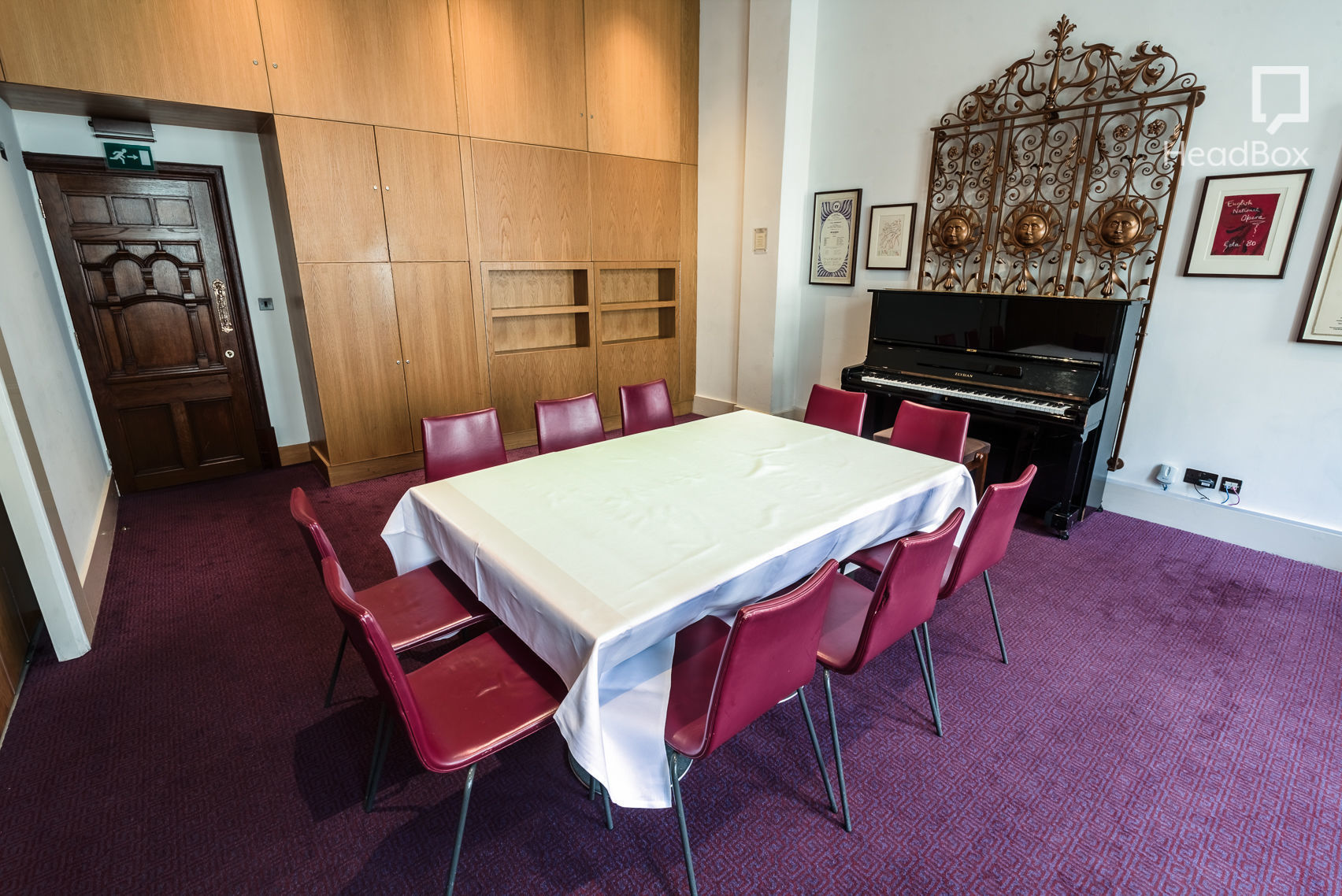 An Instant In The Wind 16