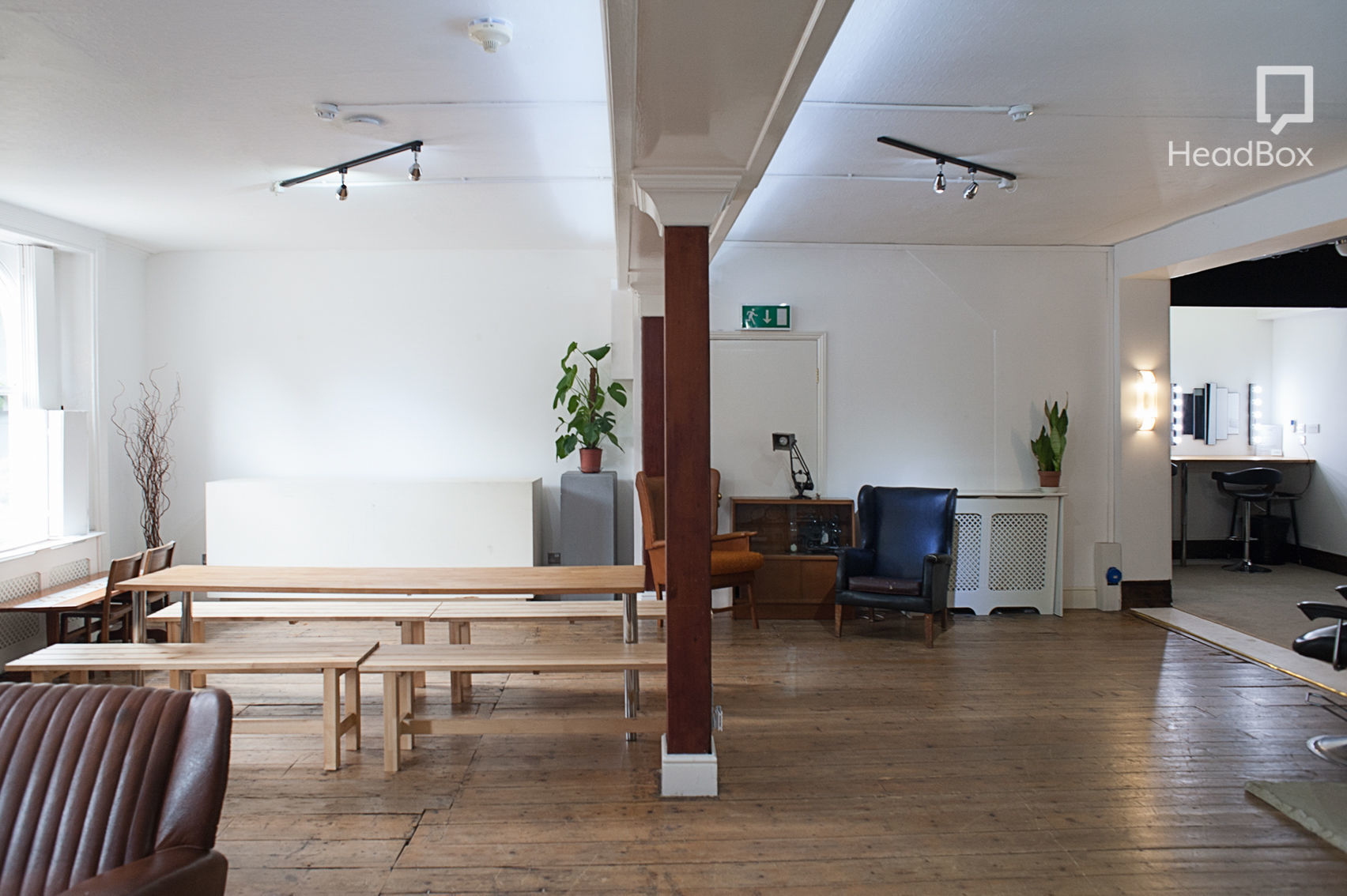 Far From the Madding Crowd 14