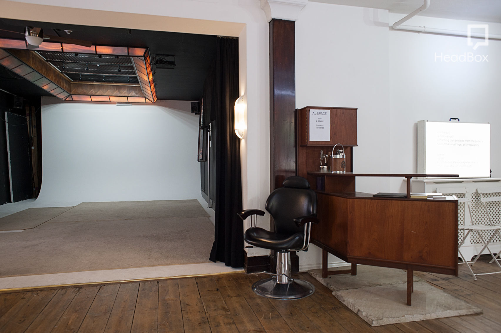 Far From the Madding Crowd 15