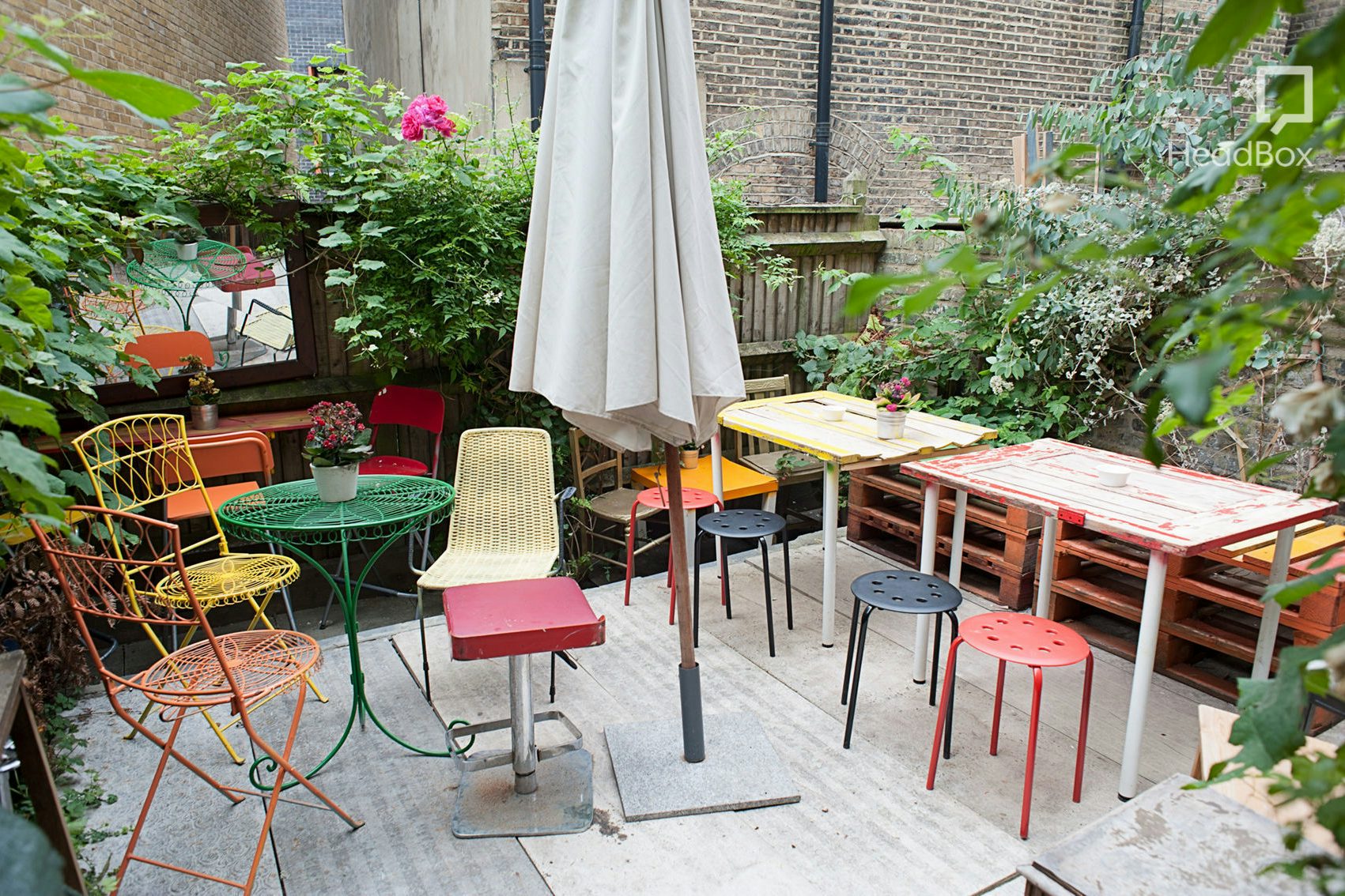 Tirra Lirra by the River 4