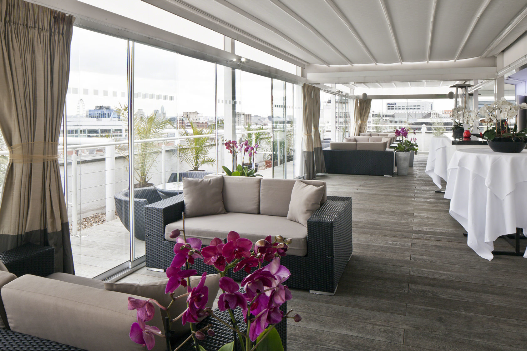 Dulce et Decorum Est 4