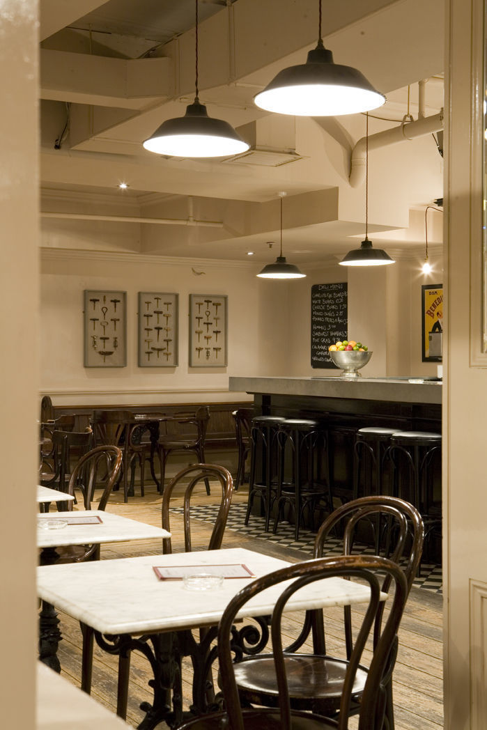 The Glory and the Dream 1