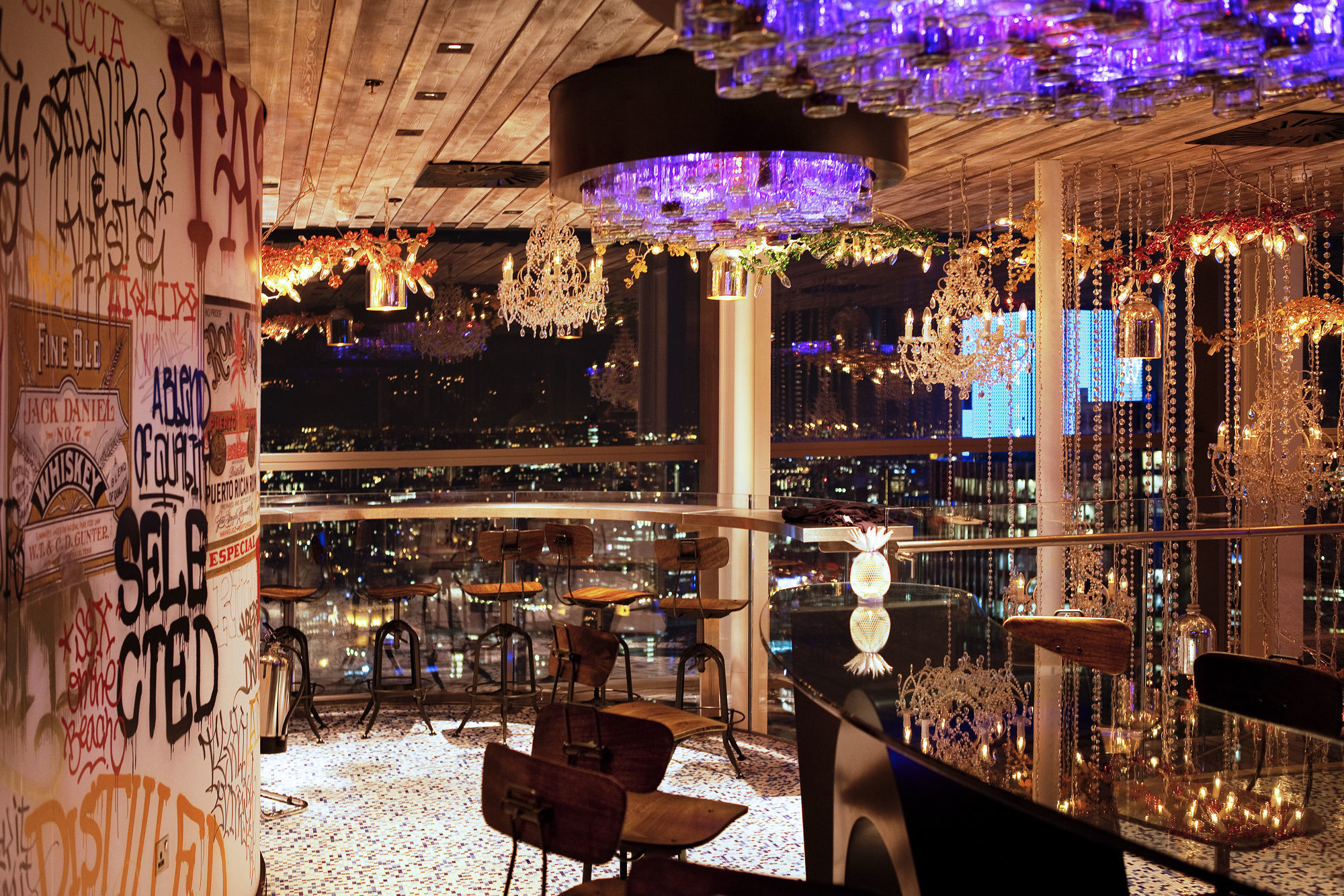 An Instant In The Wind 5