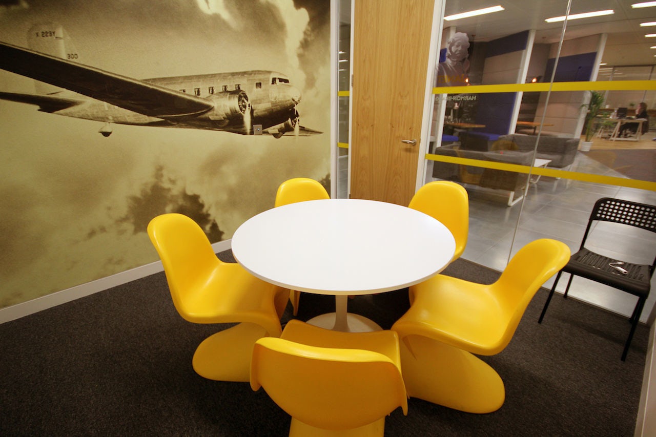 The Monkey's Raincoat 0