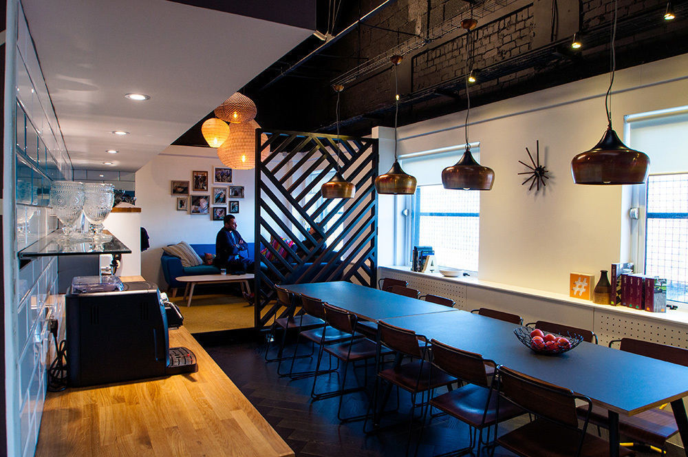 By Grand Central Station I Sat Down and Wept 5