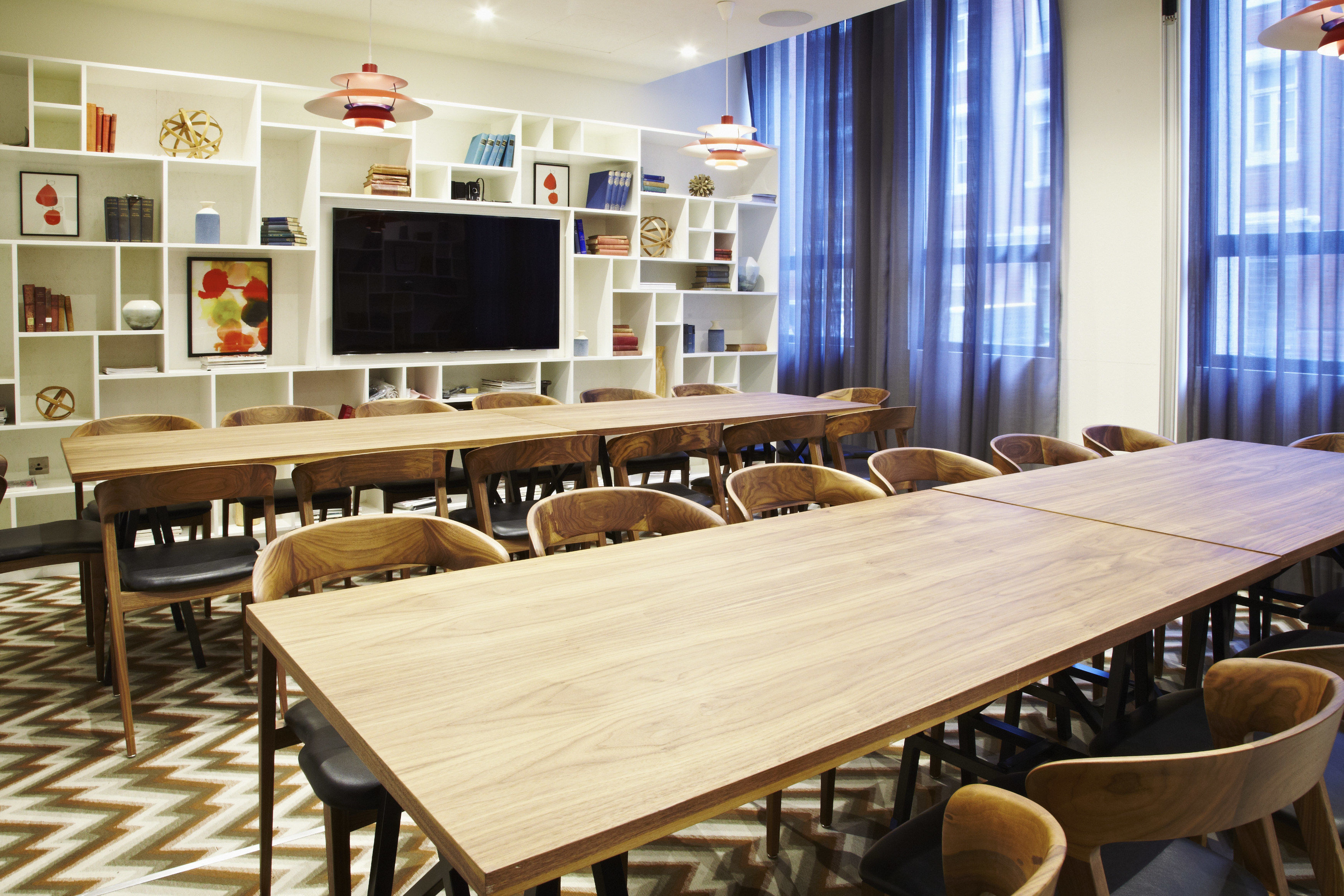 I Know Why the Caged Bird Sings 1