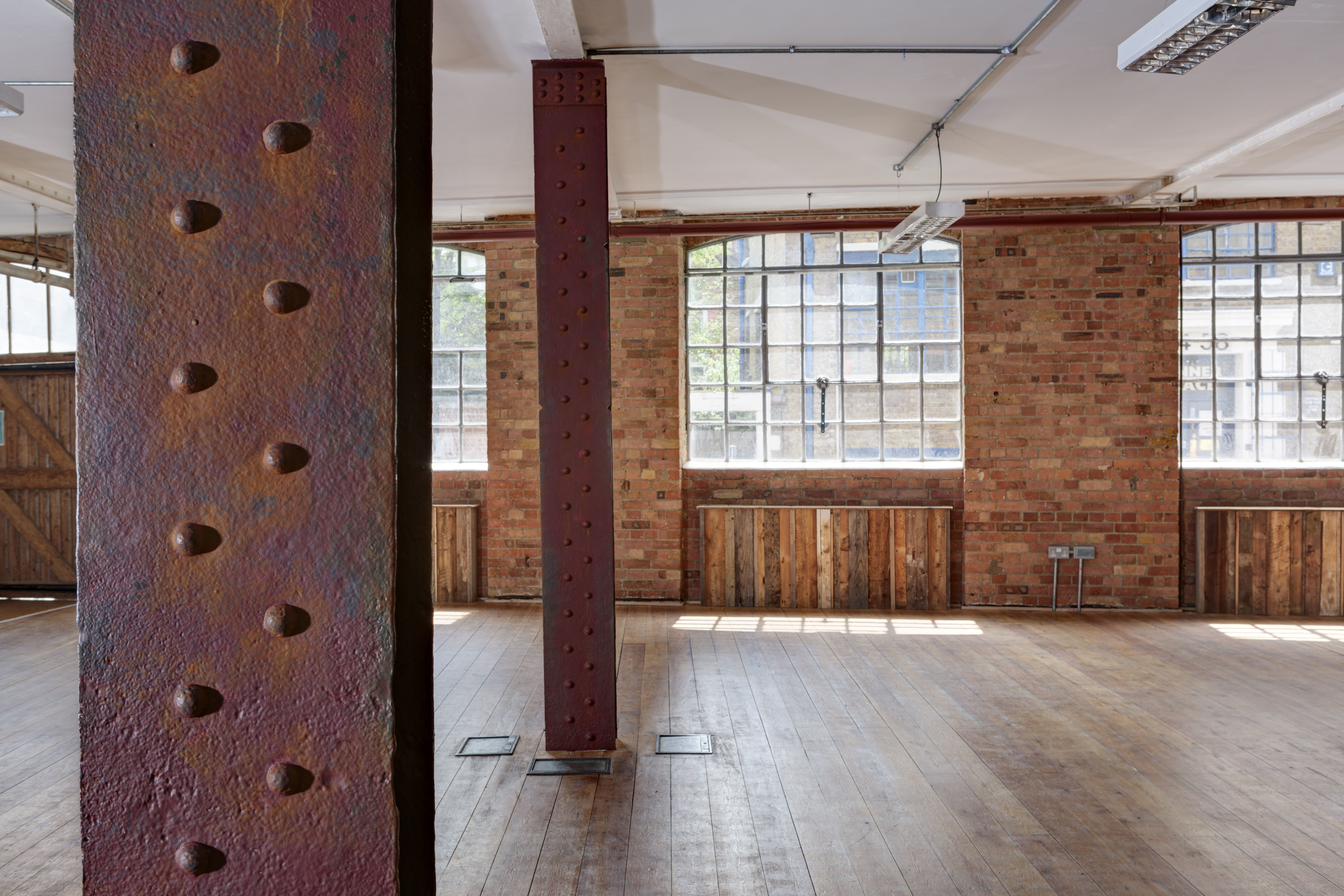 The Moving Toyshop 4