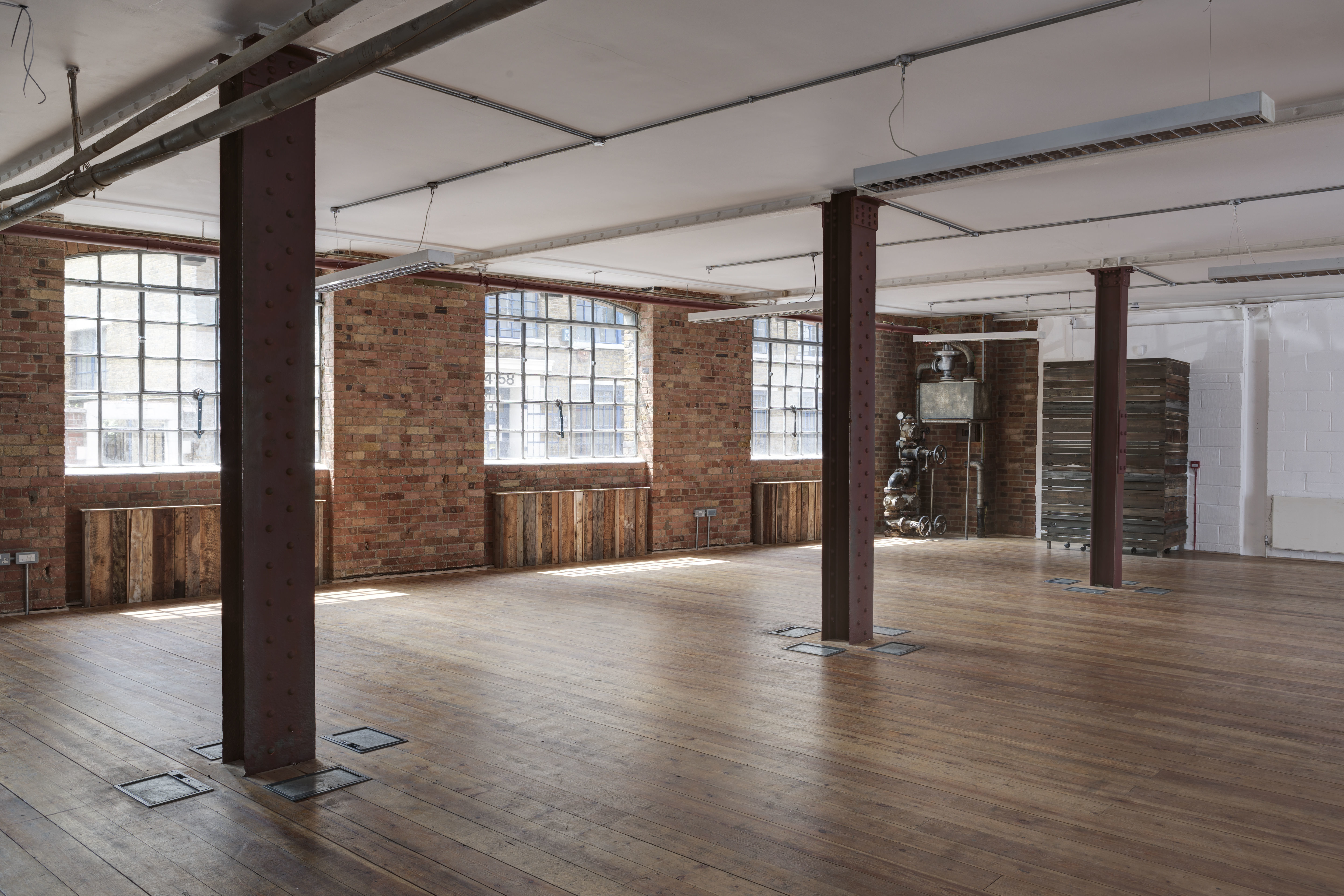 The Moving Toyshop 6