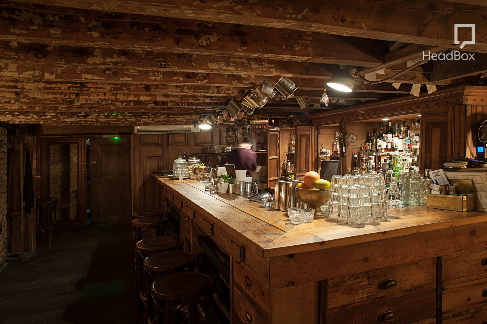 The Moving Toyshop 5