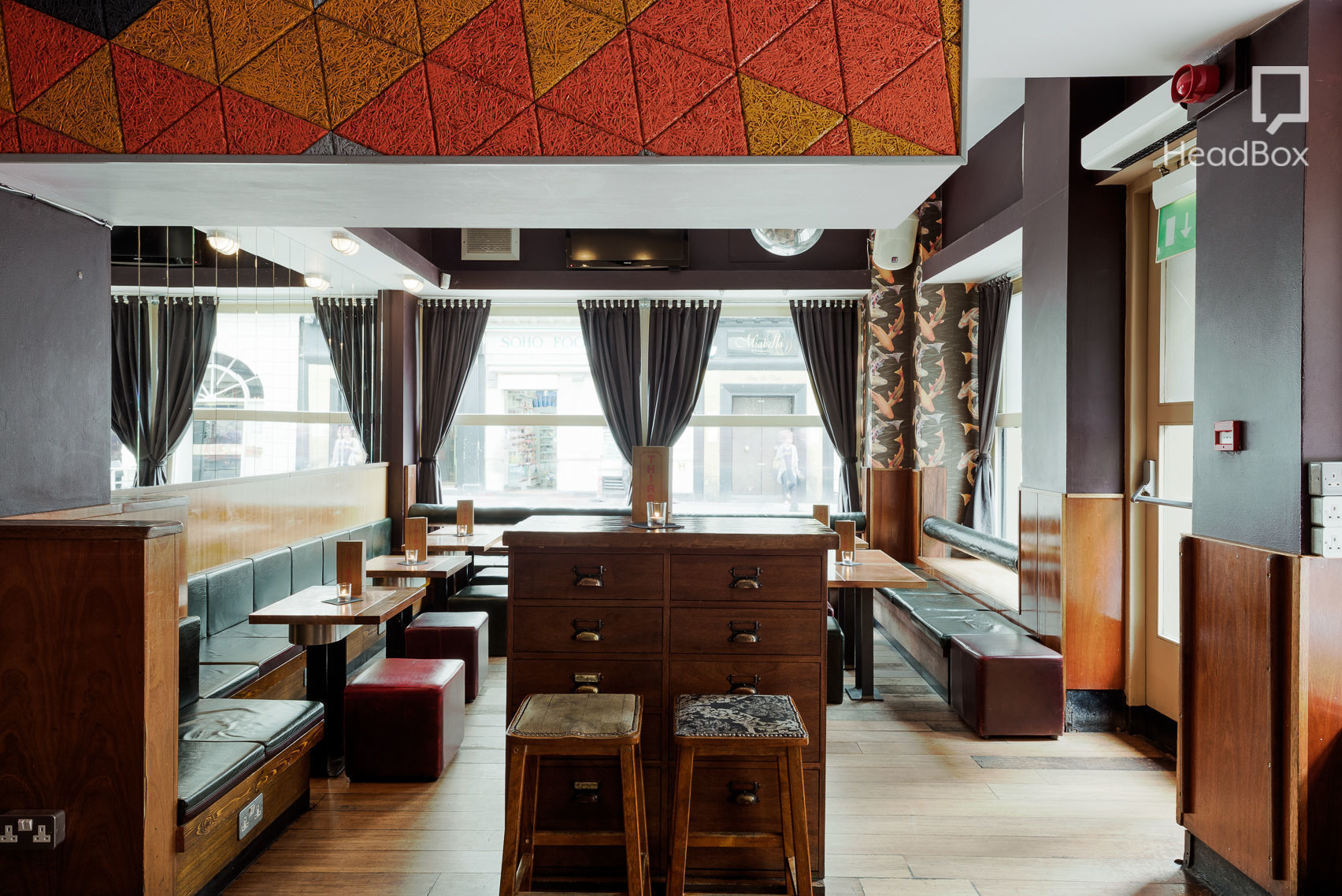 An Instant In The Wind 1