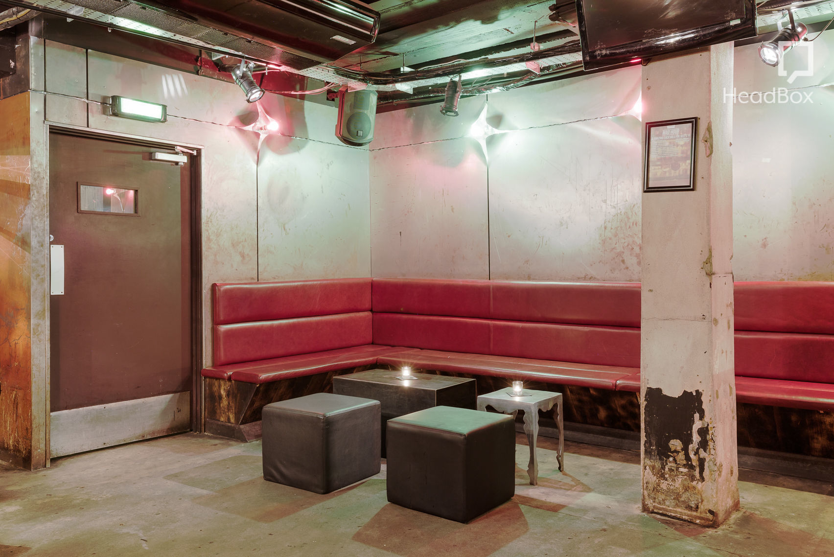 An Instant In The Wind 7