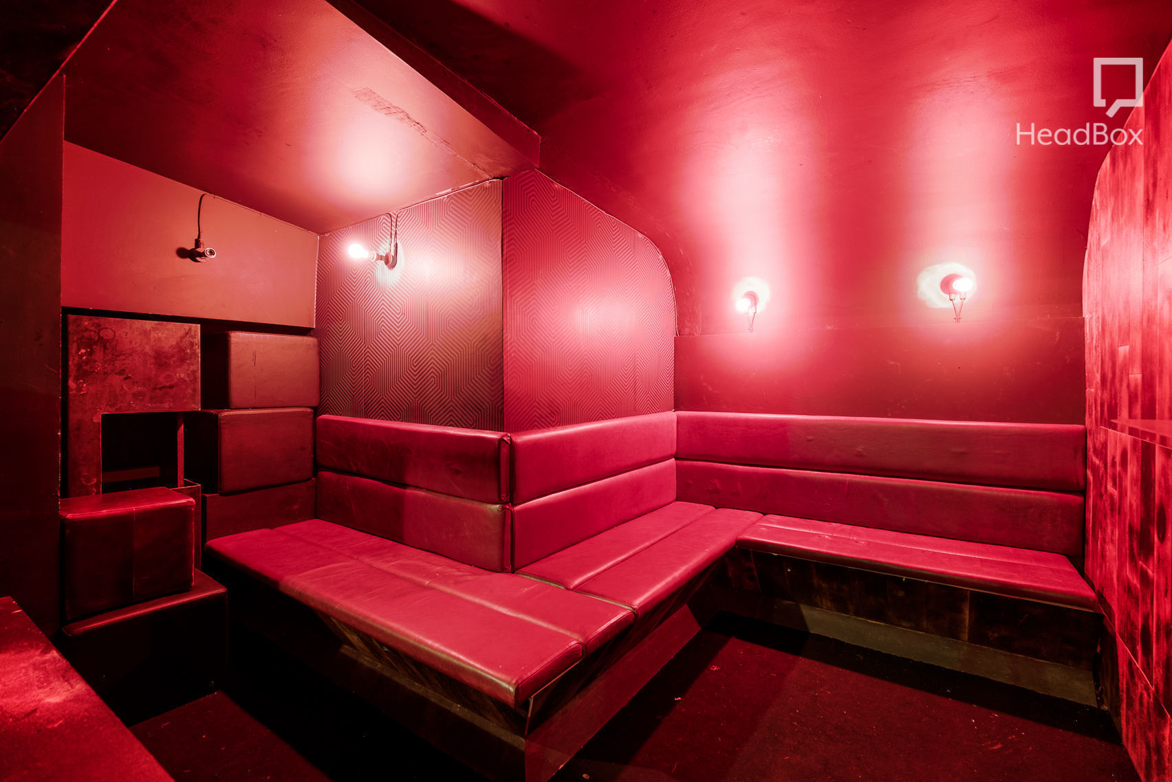 An Instant In The Wind 9