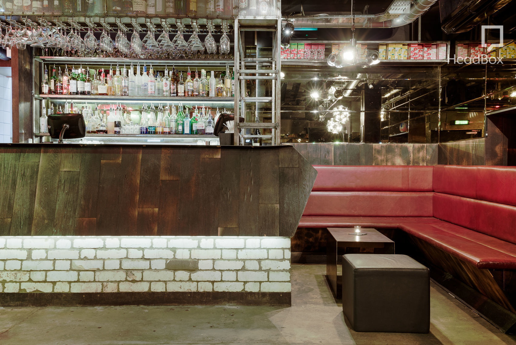 An Instant In The Wind 10