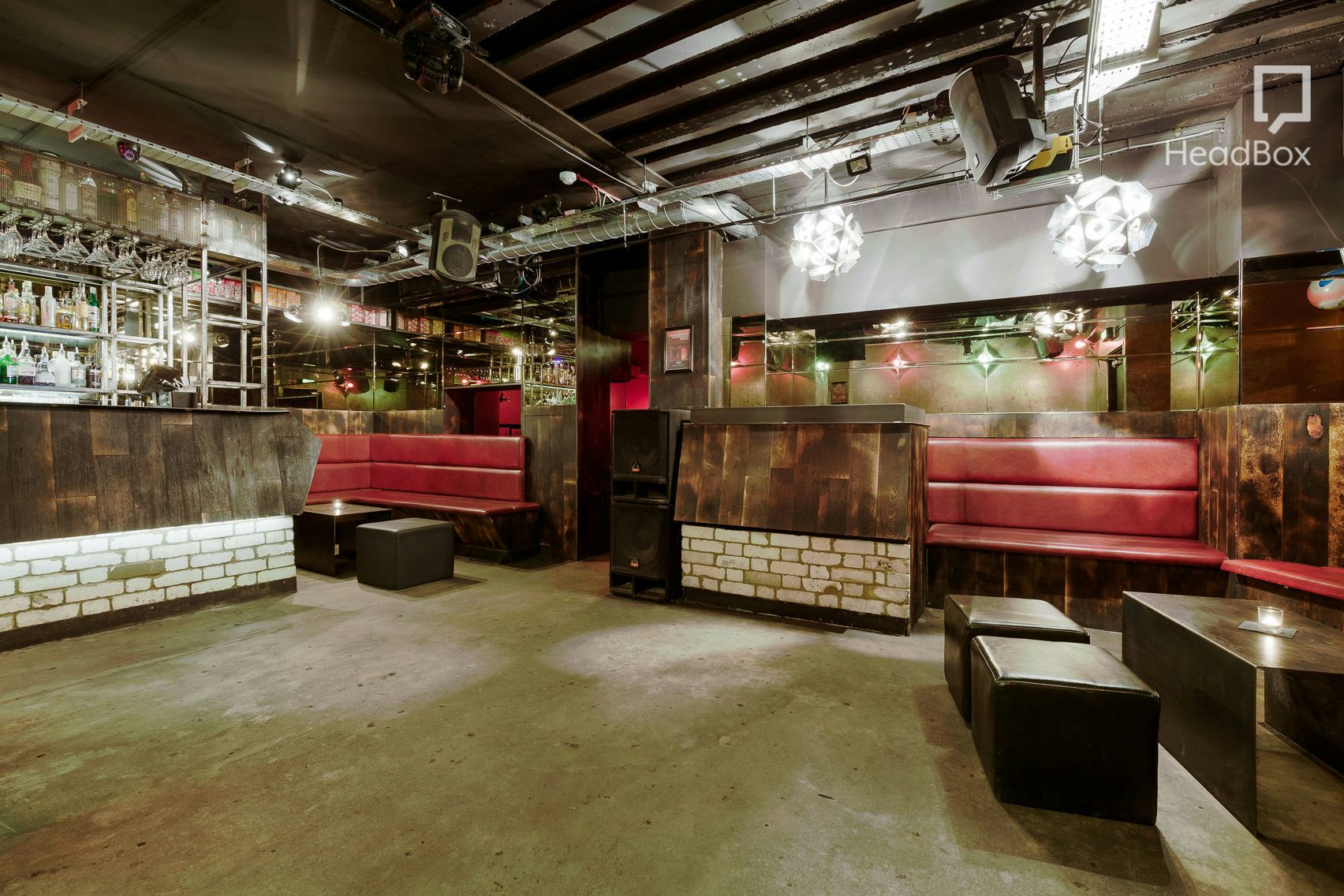 An Instant In The Wind 11