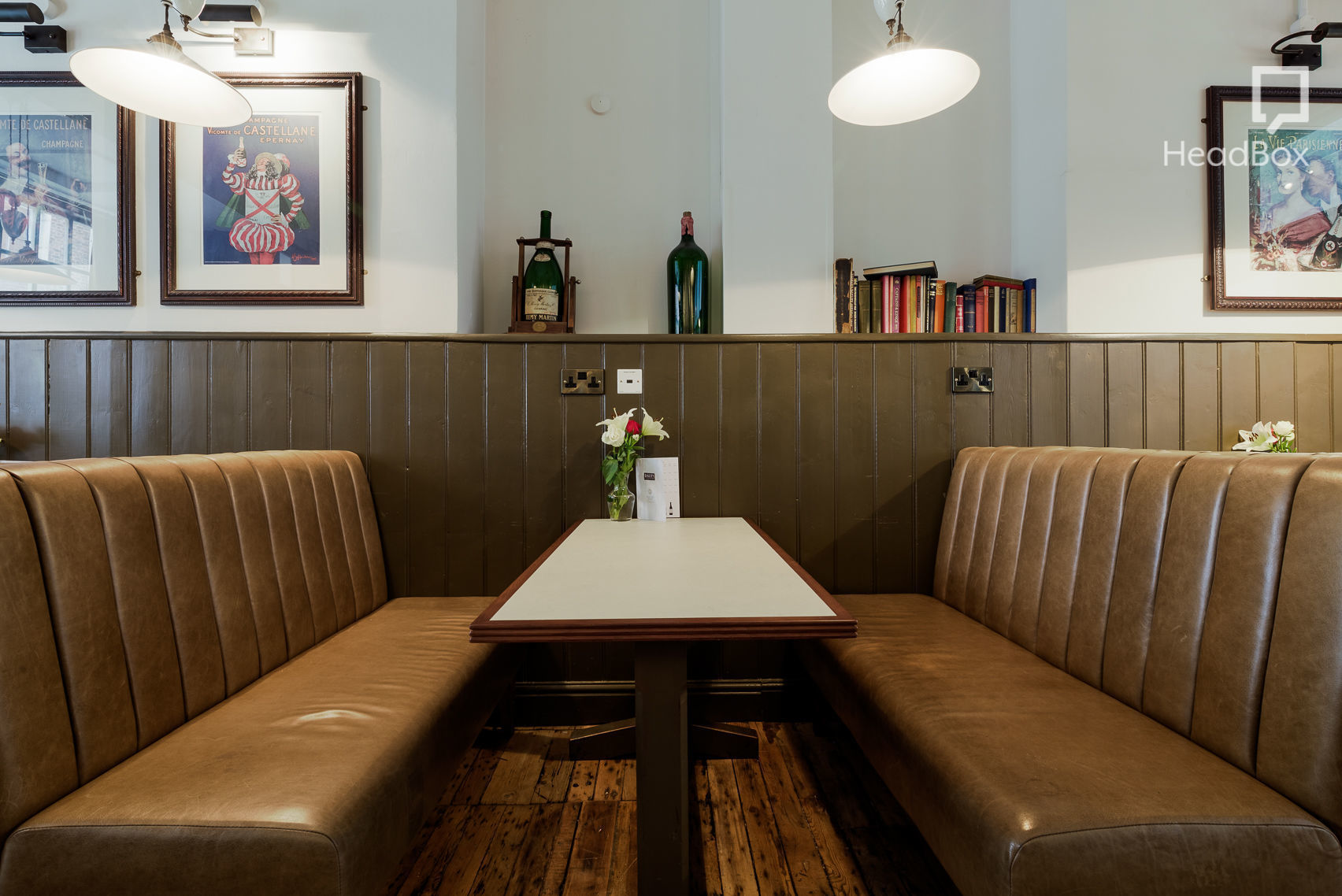 The Mirror Crack'd from Side to Side 8