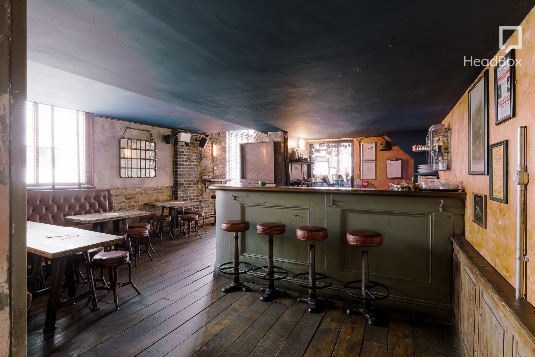 The Line of Beauty 4