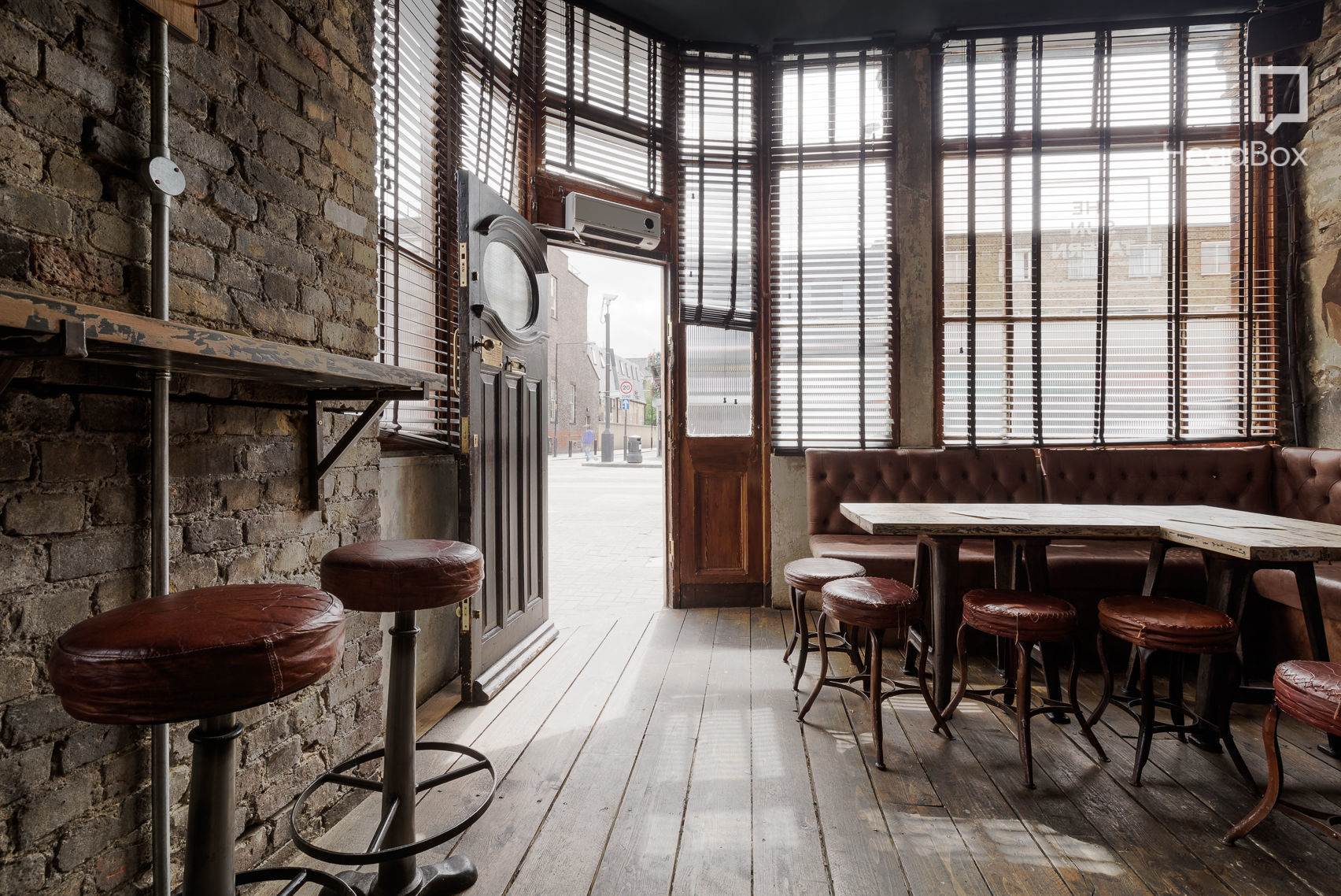 The Line of Beauty 10