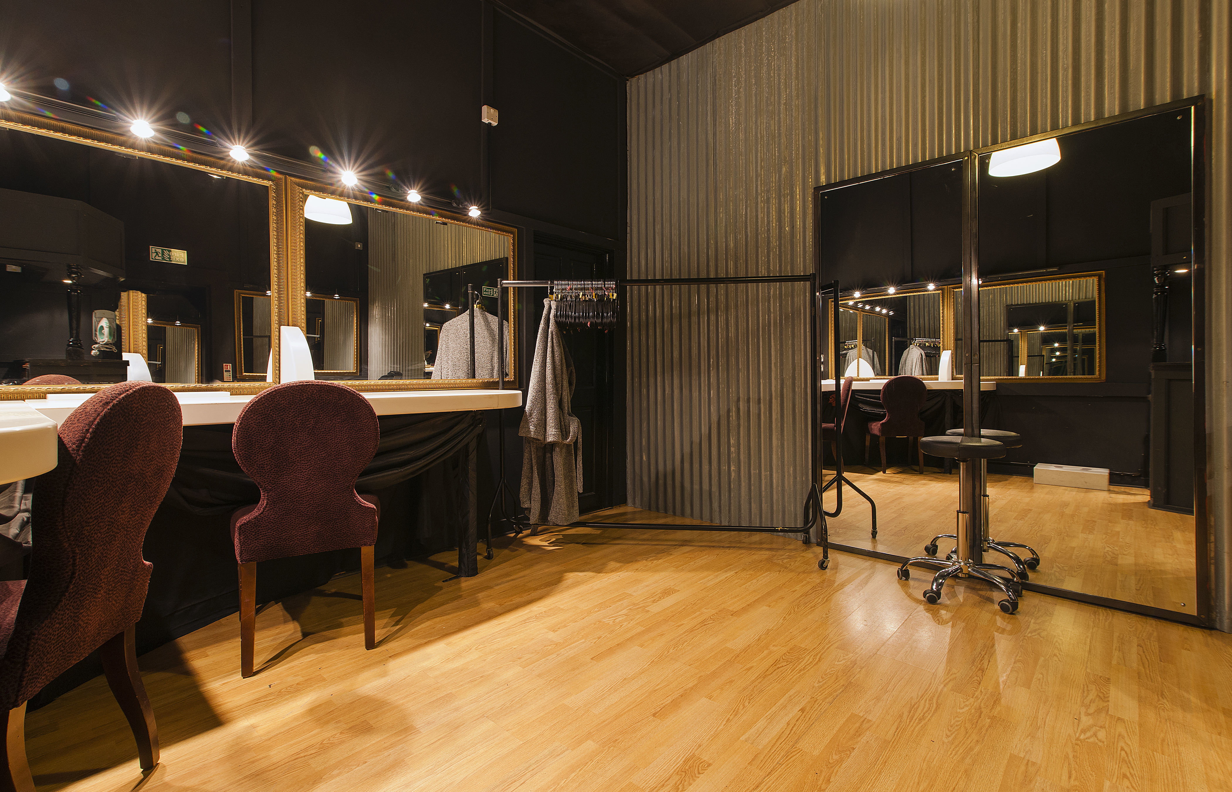 Everything is Illuminated 4