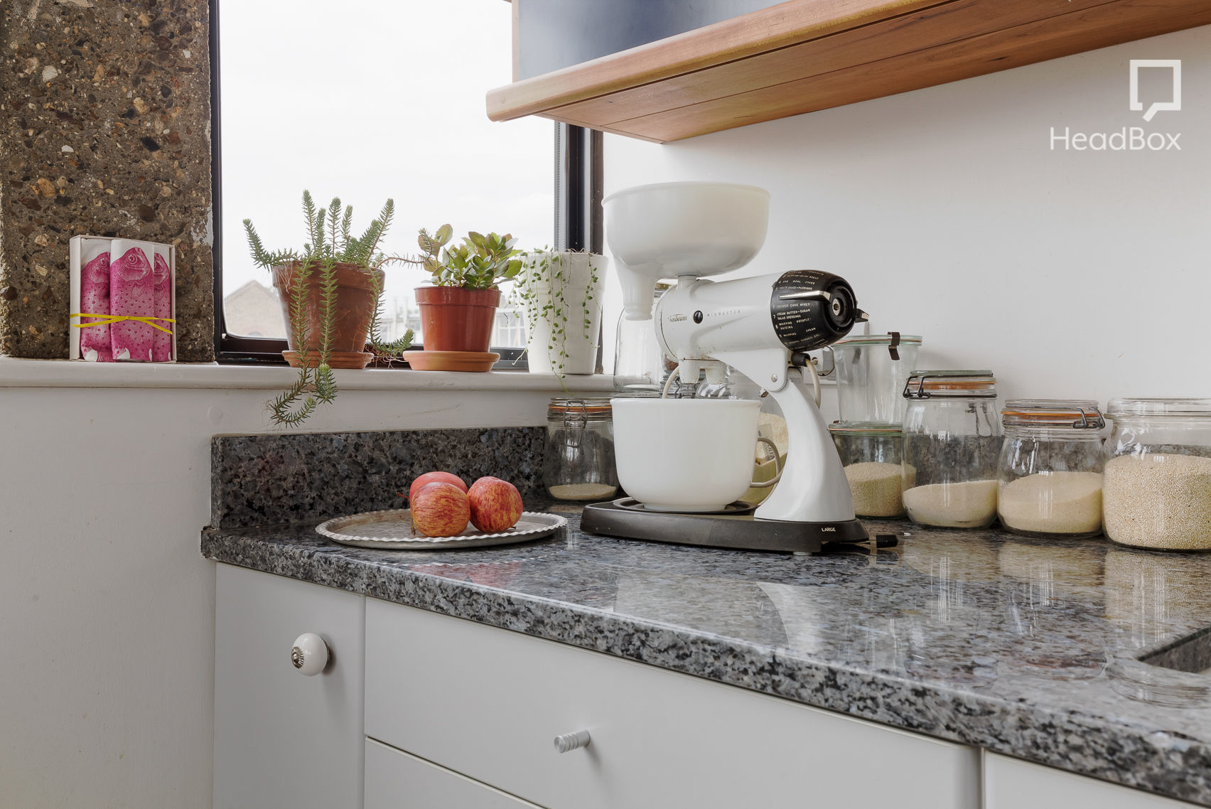 To Sail Beyond the Sunset 6