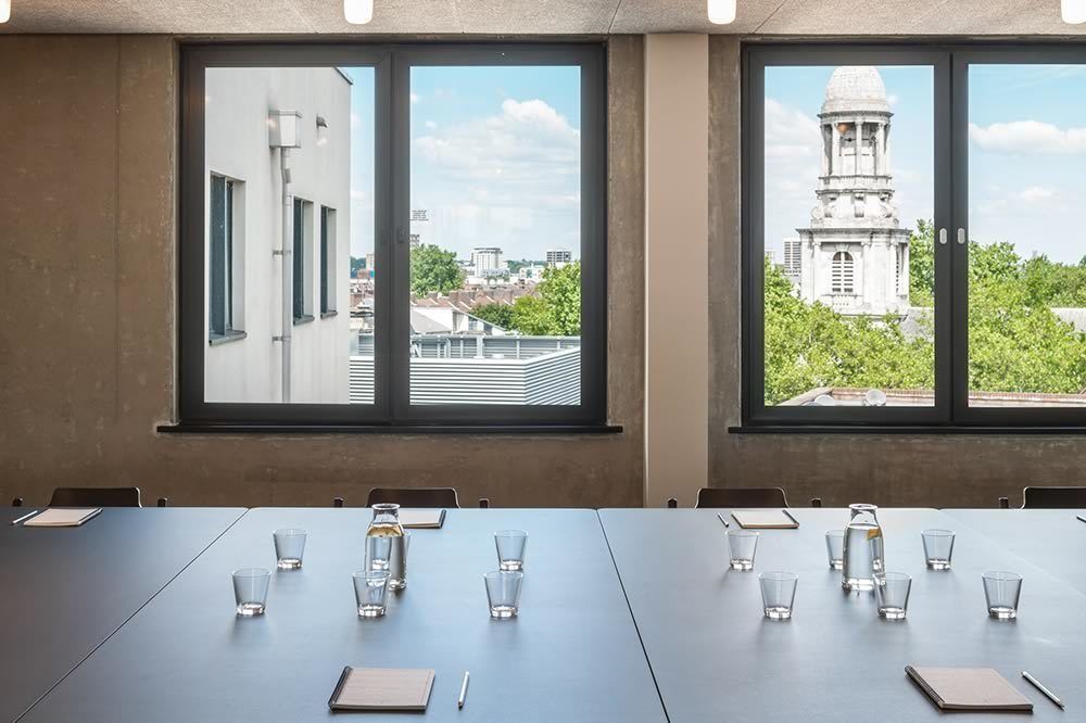 To Say Nothing of the Dog