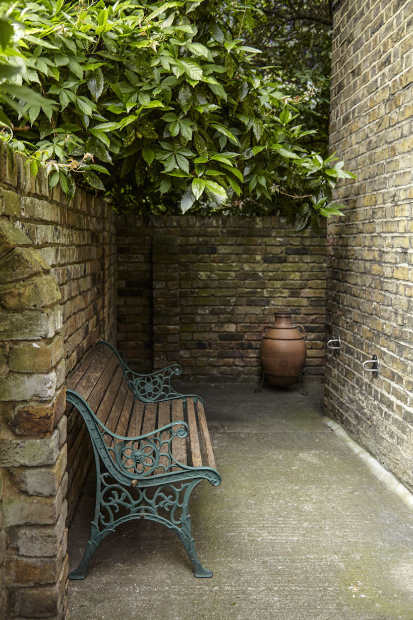 His Dark Materials 6