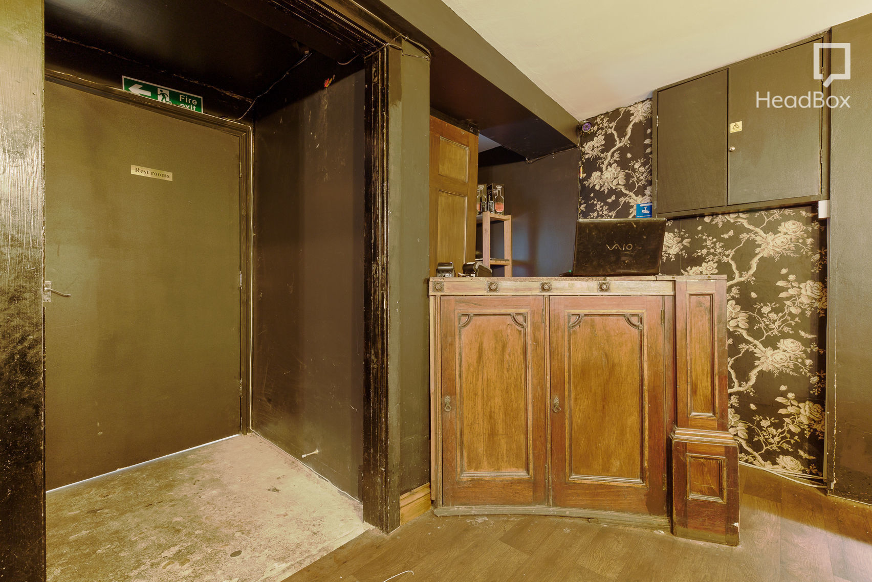 Alone on a Wide, Wide Sea 9