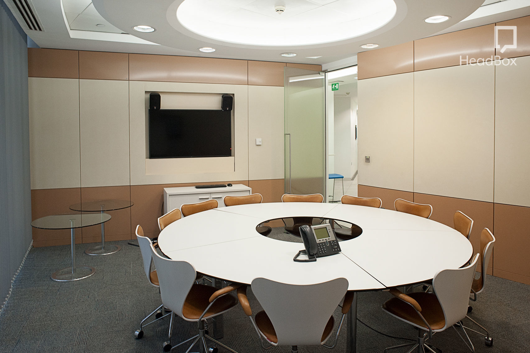 Pale Kings and Princes 2