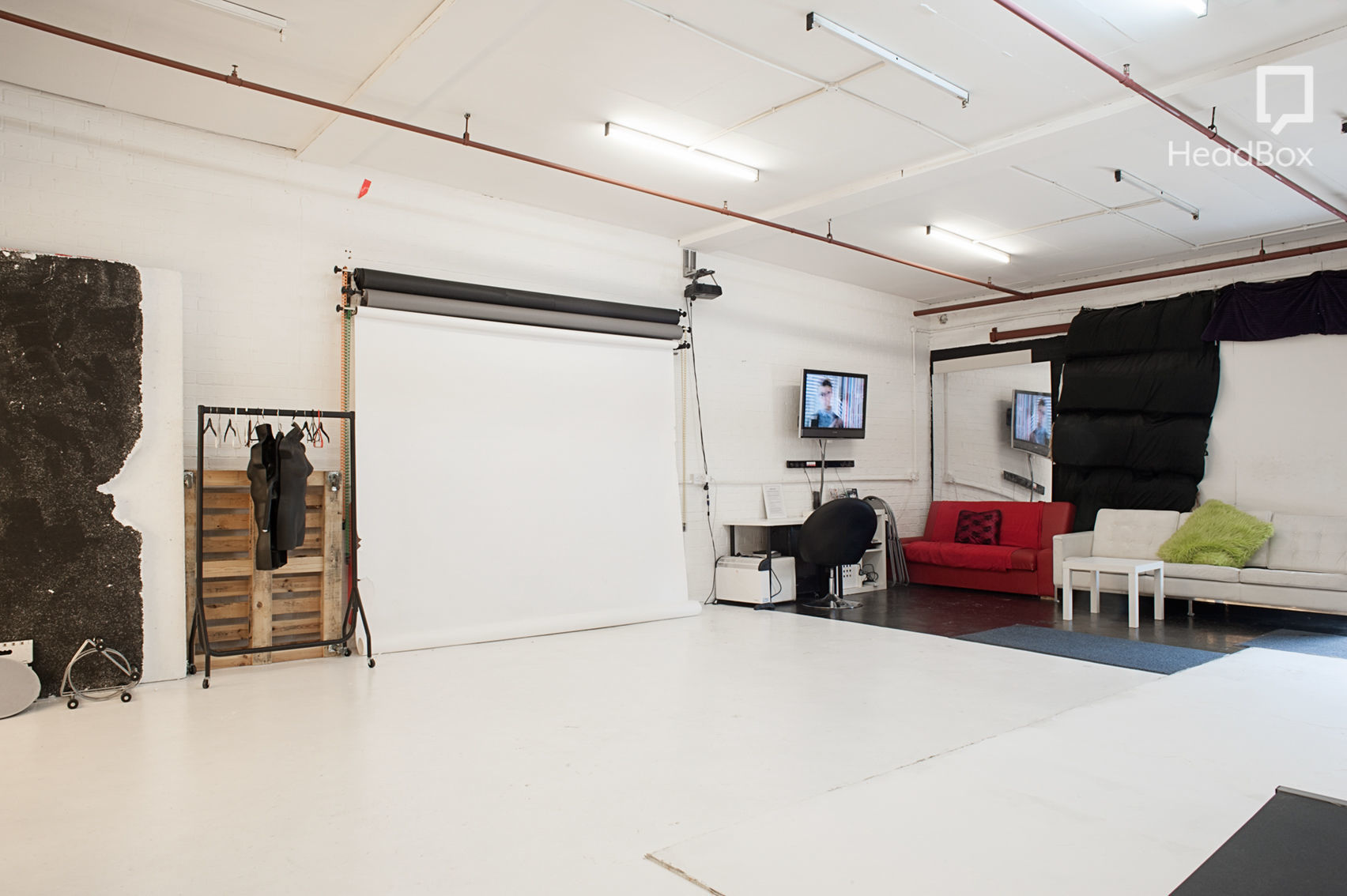 When the Green Woods Laugh 7